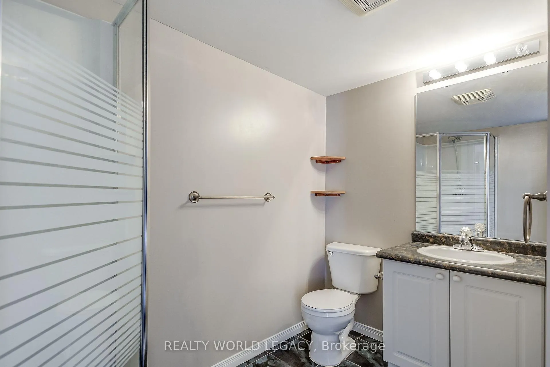 Photo 13 of Unit 306E, 216 Plains Road W, Burlington, Bayview — HOMEH