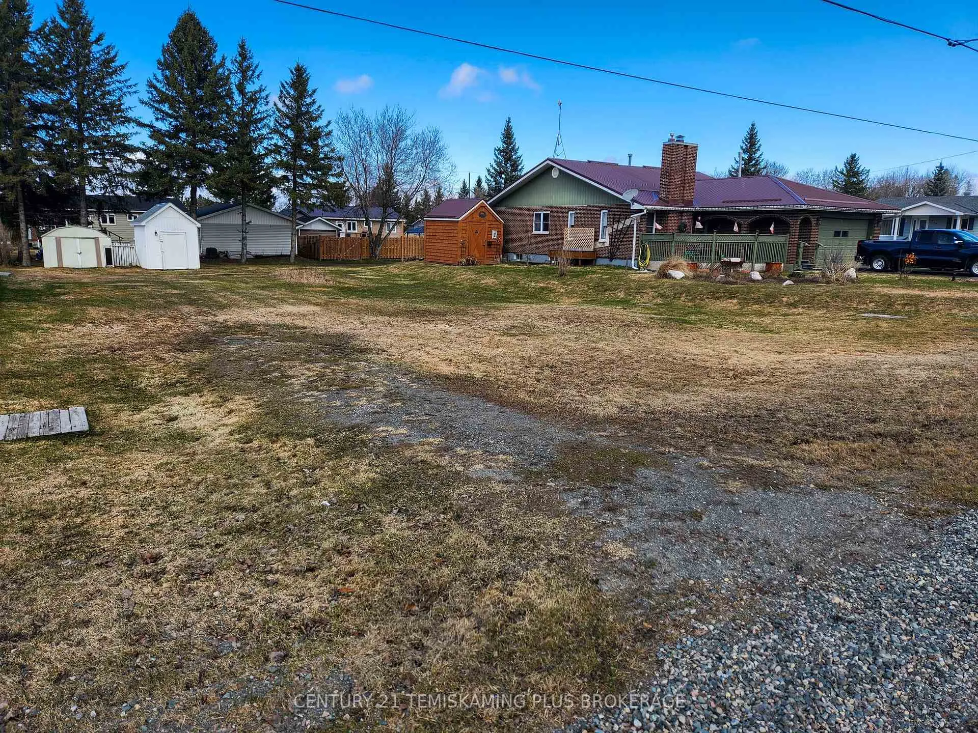 Photo 2 of 123 Fourth Avenue, Englehart — HOMEH