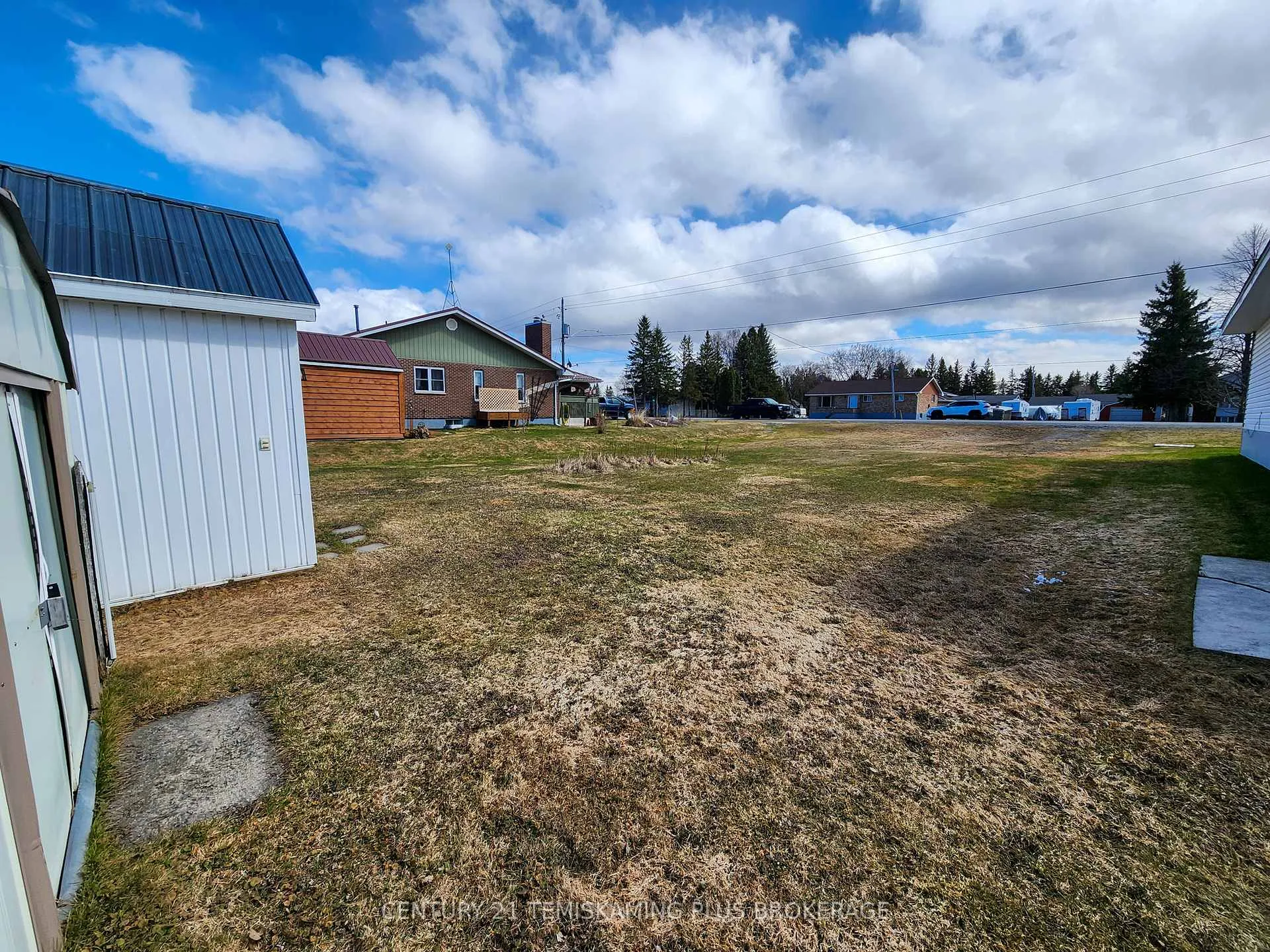 Photo 7 of 123 Fourth Avenue, Englehart — HOMEH