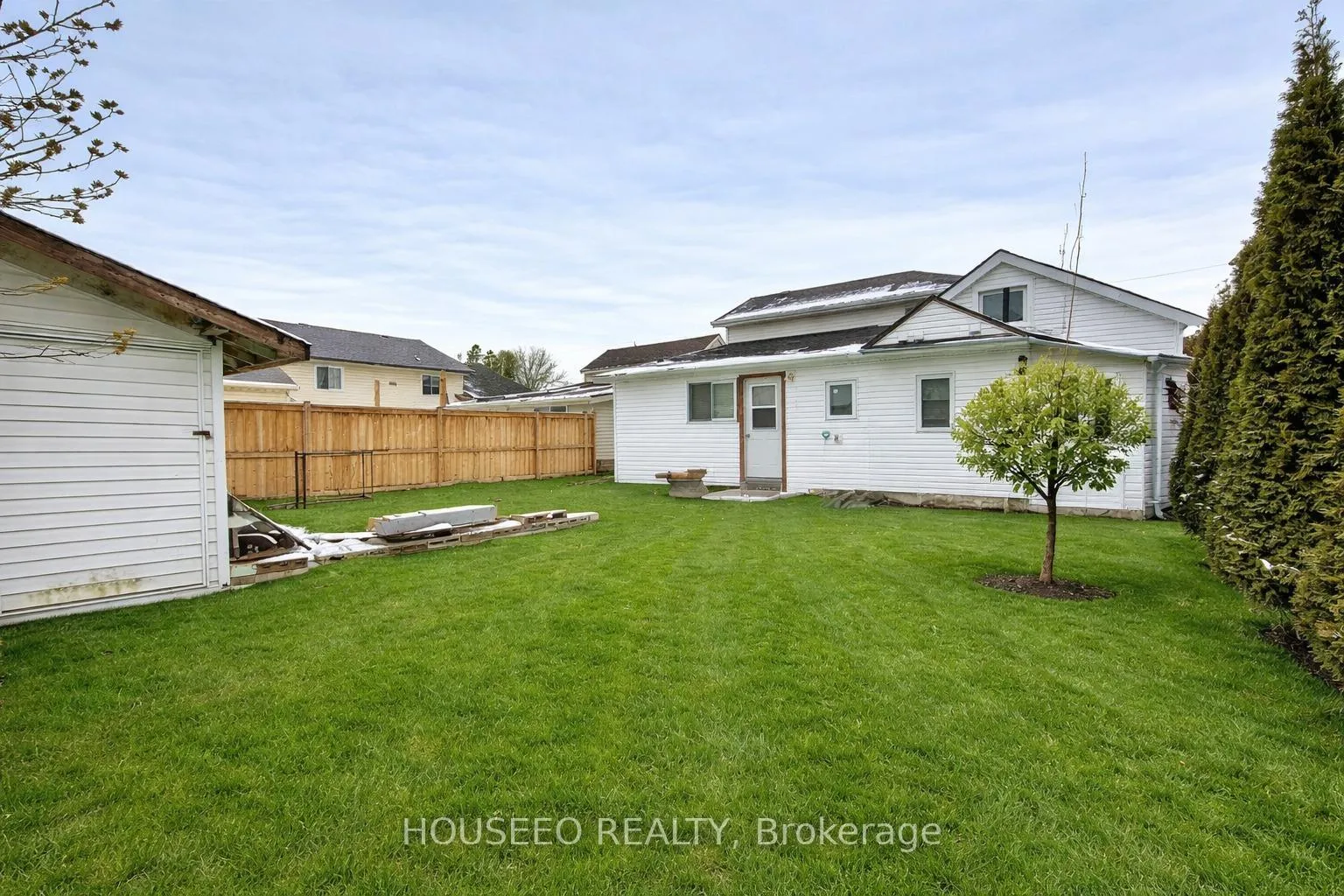 Photo 14 of 6294 Ash Street, Niagara Falls, Dorchester — HOMEH