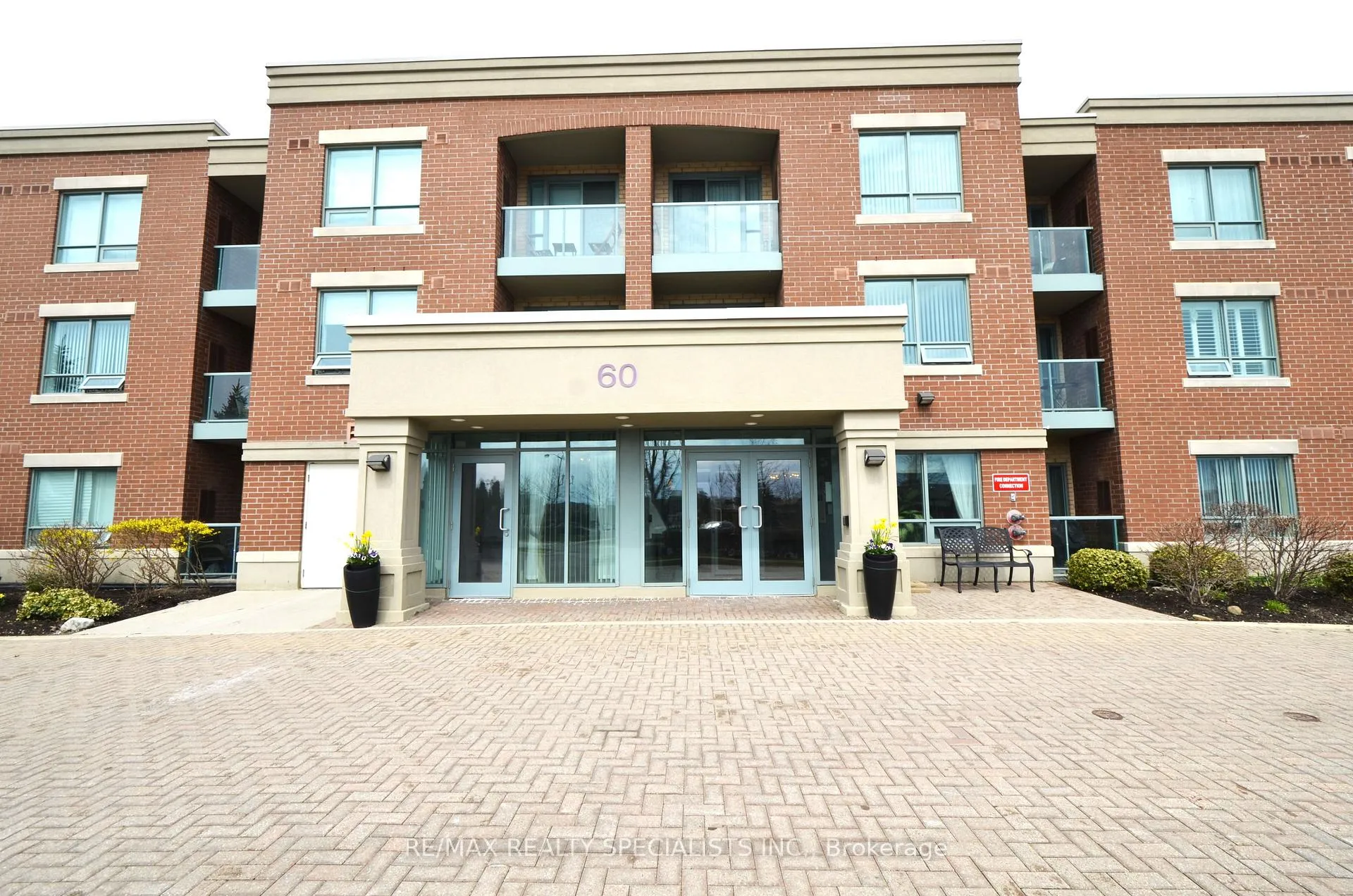 Photo 1 of Unit 106, 60 Via Rosedale Way, Brampton, Sandringham-Wellington — HOMEH