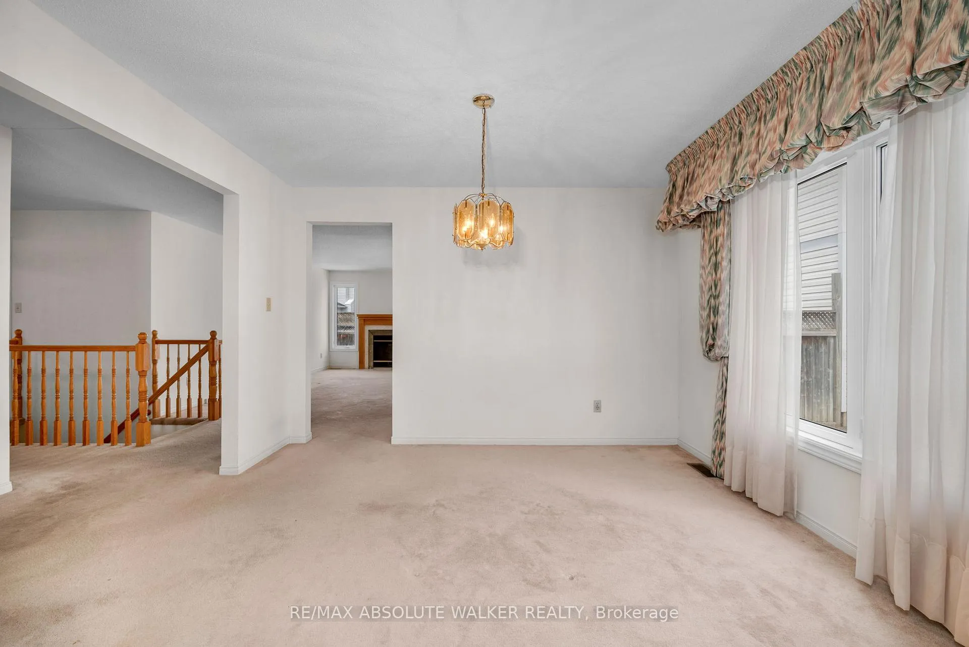 Photo 6 of 755 Merkley Drive, Ottawa, Fallingbrook/Pineridge — HOMEH