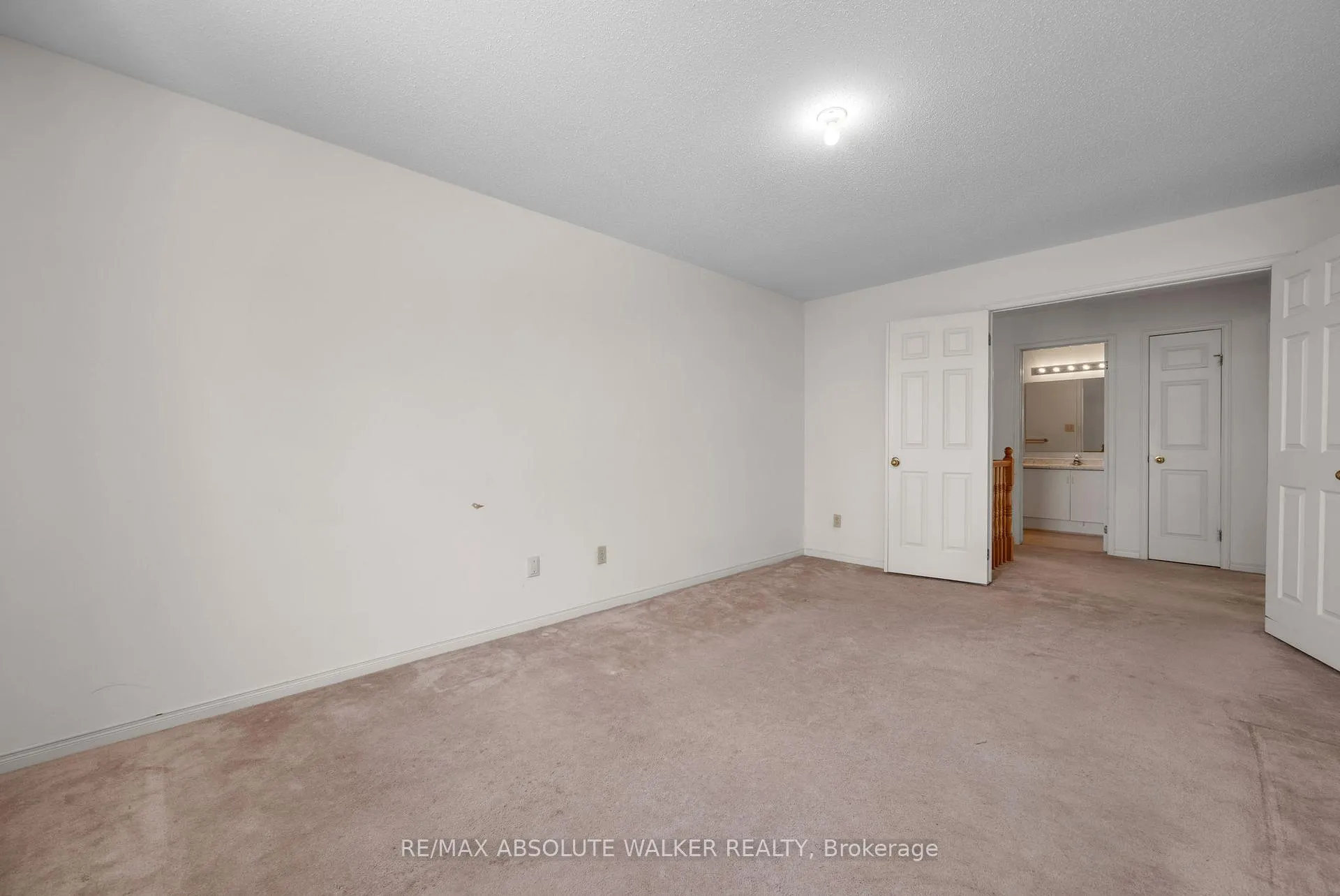 Photo 19 of 755 Merkley Drive, Ottawa, Fallingbrook/Pineridge — HOMEH