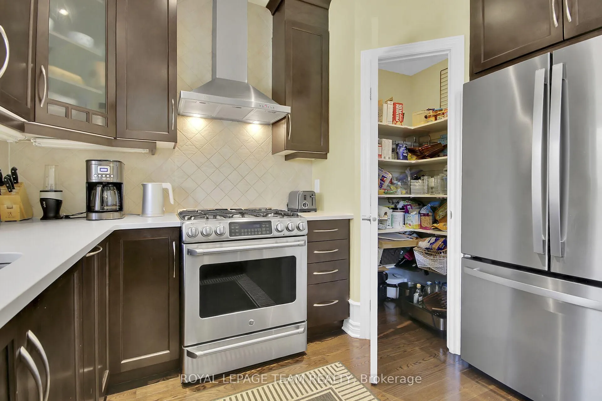 Photo 12 of 214 Davy Street, Ottawa, Kanata - Bridlewood — HOMEH