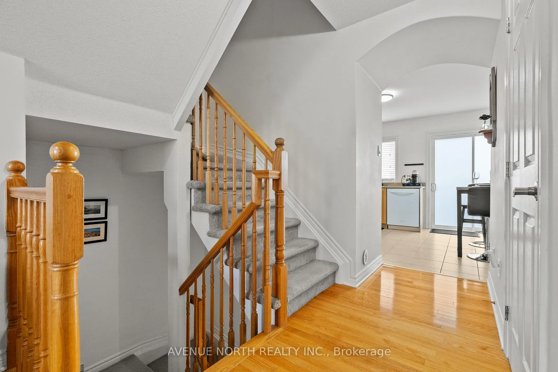 Photo 7 of Unit F, 3843 Strandherd Drive, Ottawa, Barrhaven - Heritage Park — HOMEH