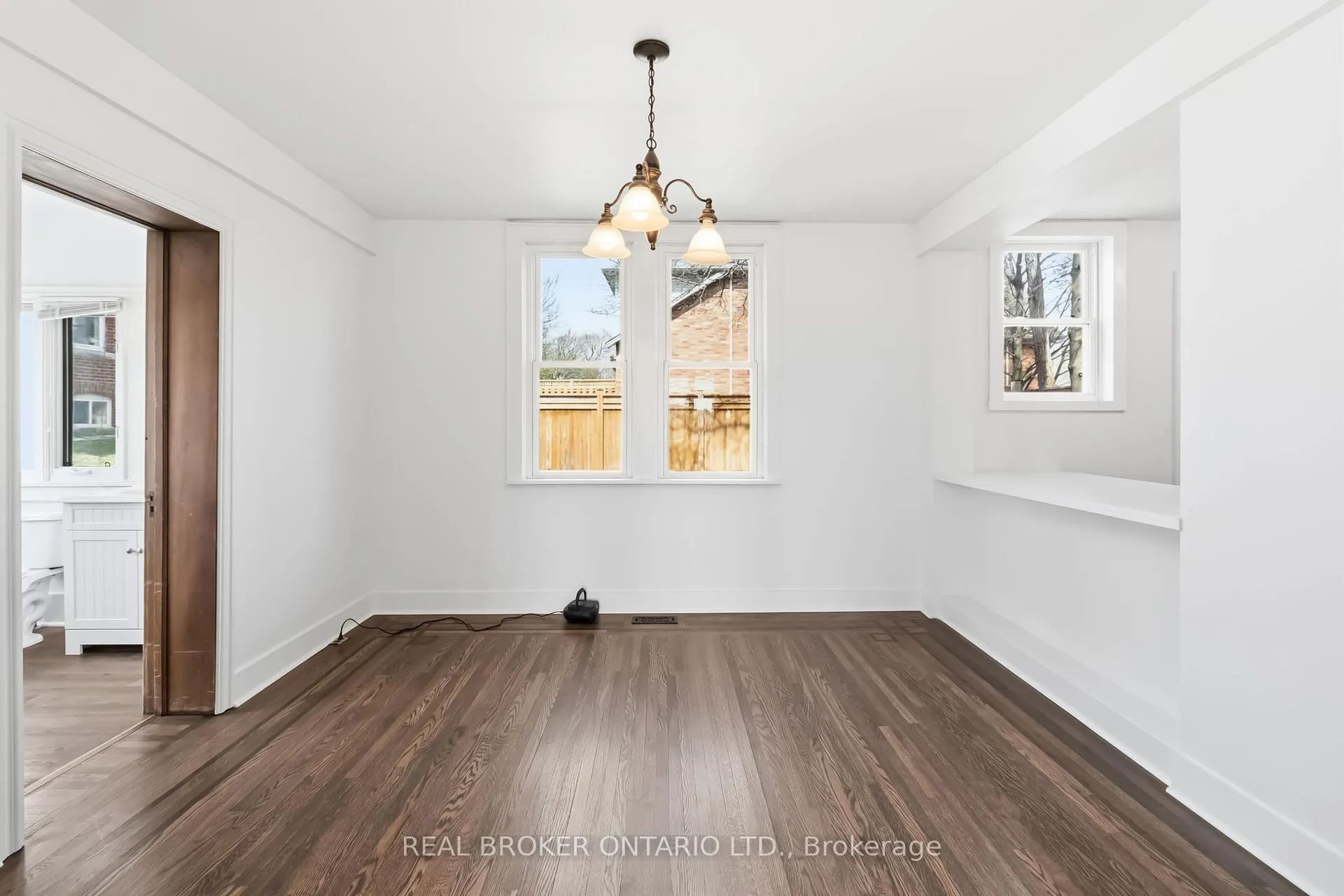 Photo 5 of Unit Main Level, 295 Plains Road W, Burlington, Bayview — HOMEH