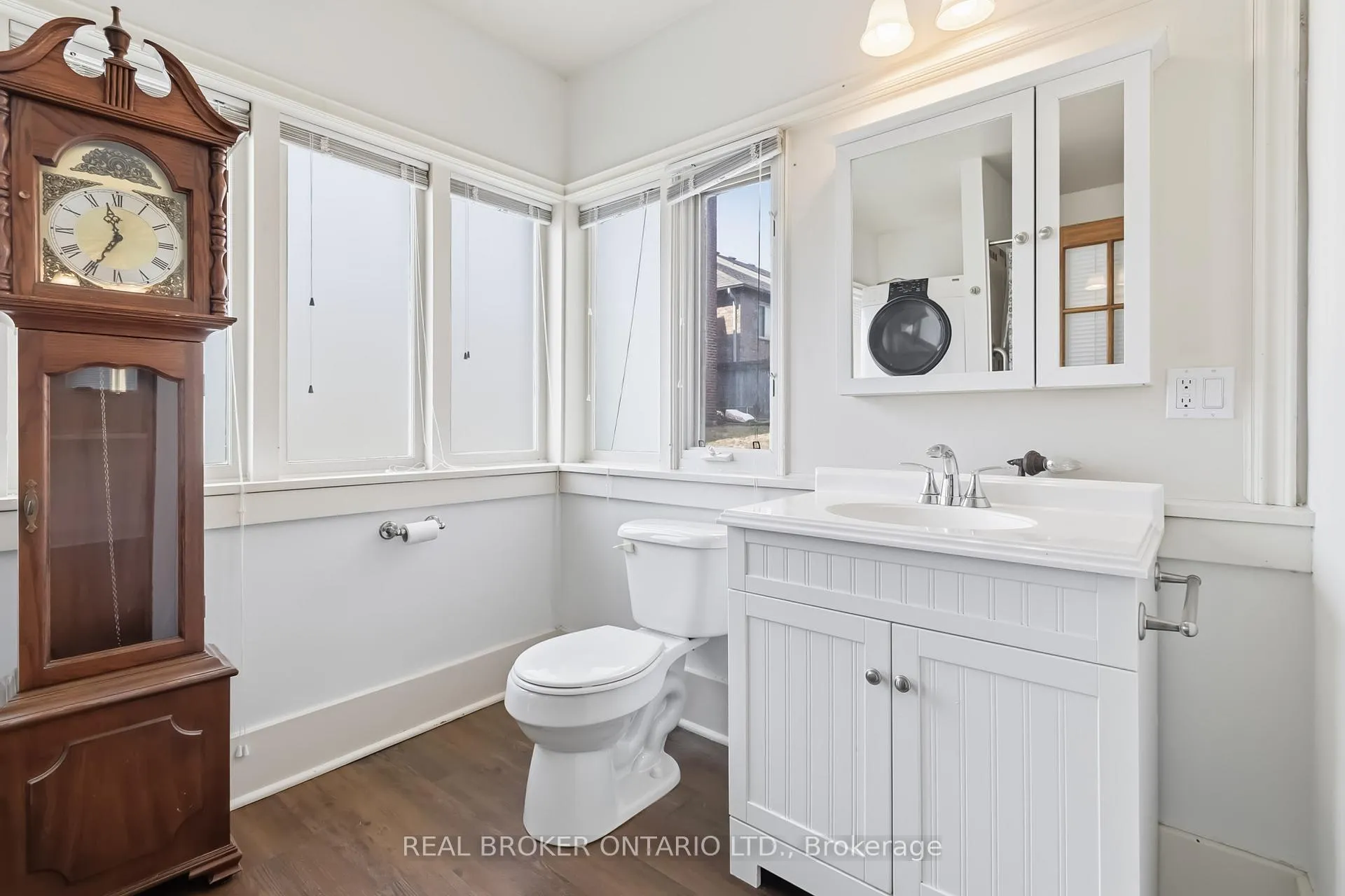 Photo 8 of Unit Main Level, 295 Plains Road W, Burlington, Bayview — HOMEH