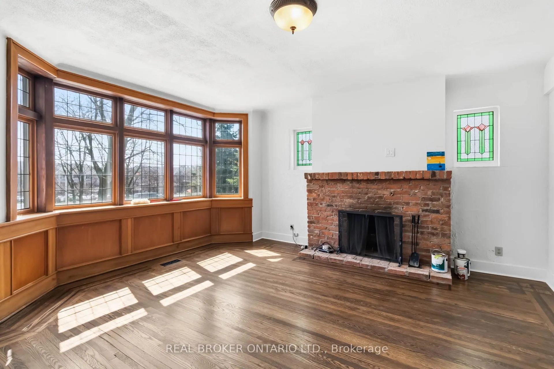 Photo 11 of Unit Main Level, 295 Plains Road W, Burlington, Bayview — HOMEH