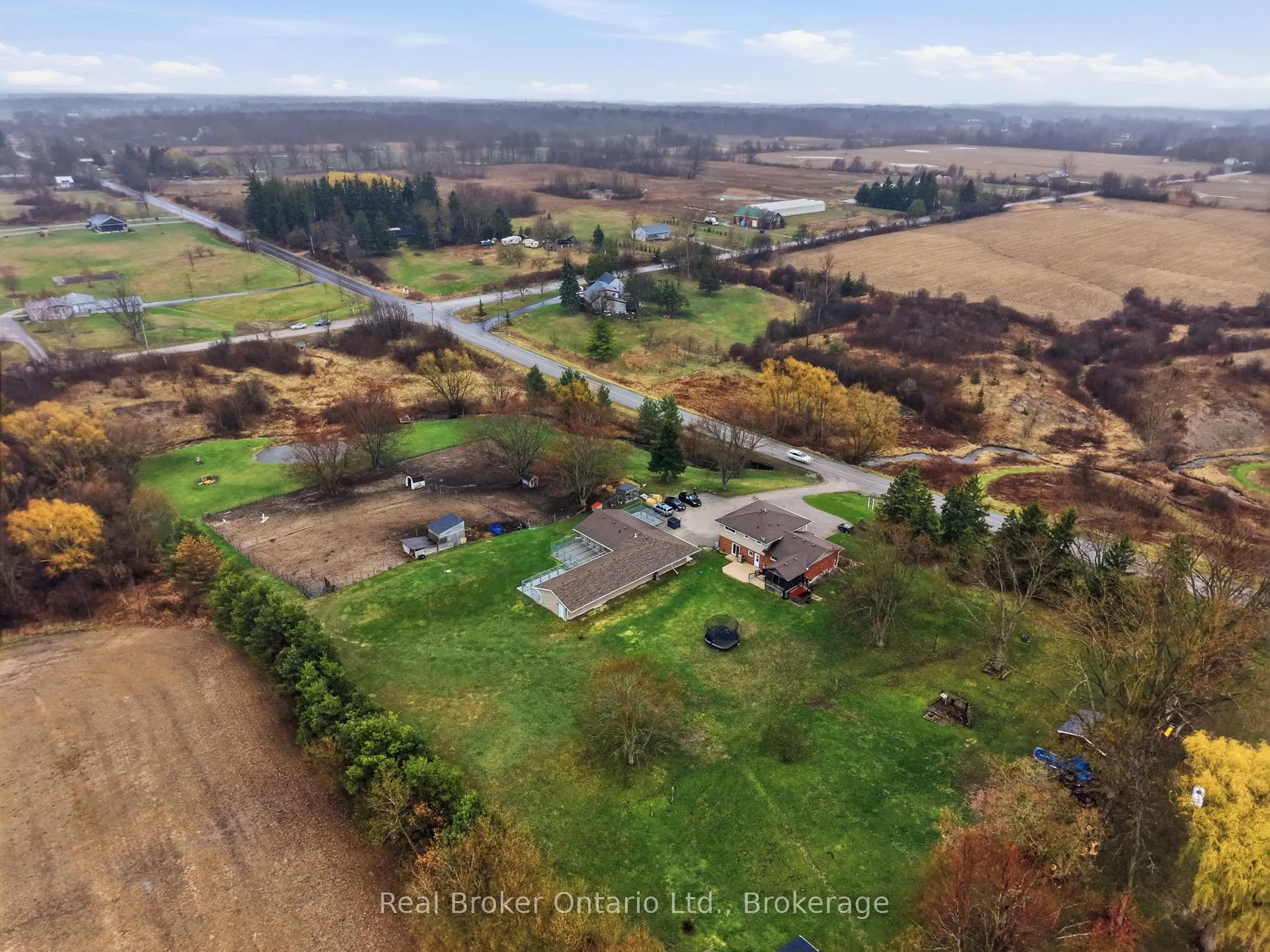 Photo 46 of 11 Burtch Road, Brant, Brantford Twp — HOMEH