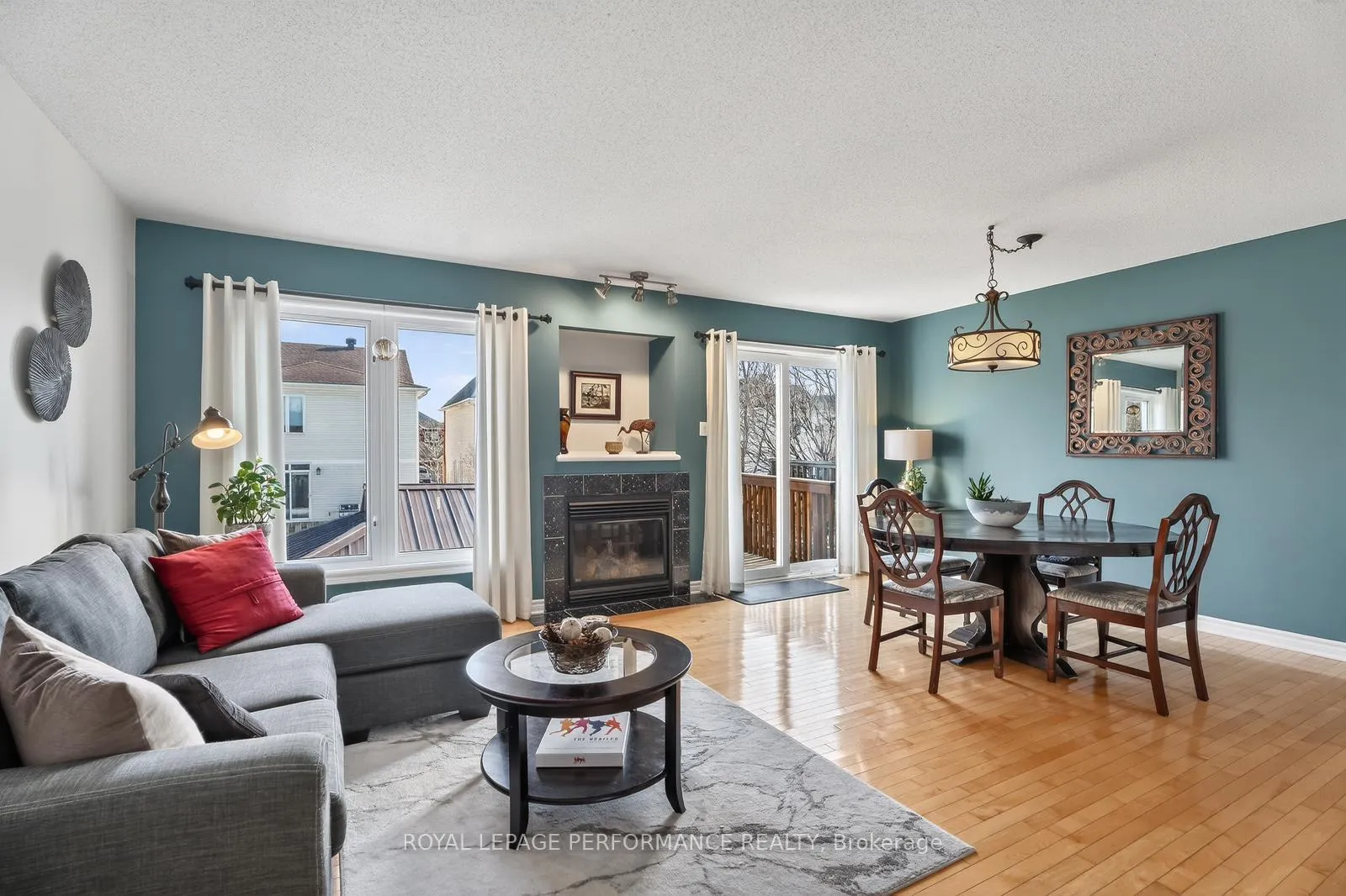Photo 6 of 229 Saddlesmith Circle, Ottawa, Kanata - Emerald Meadows/Trailwest — HOMEH