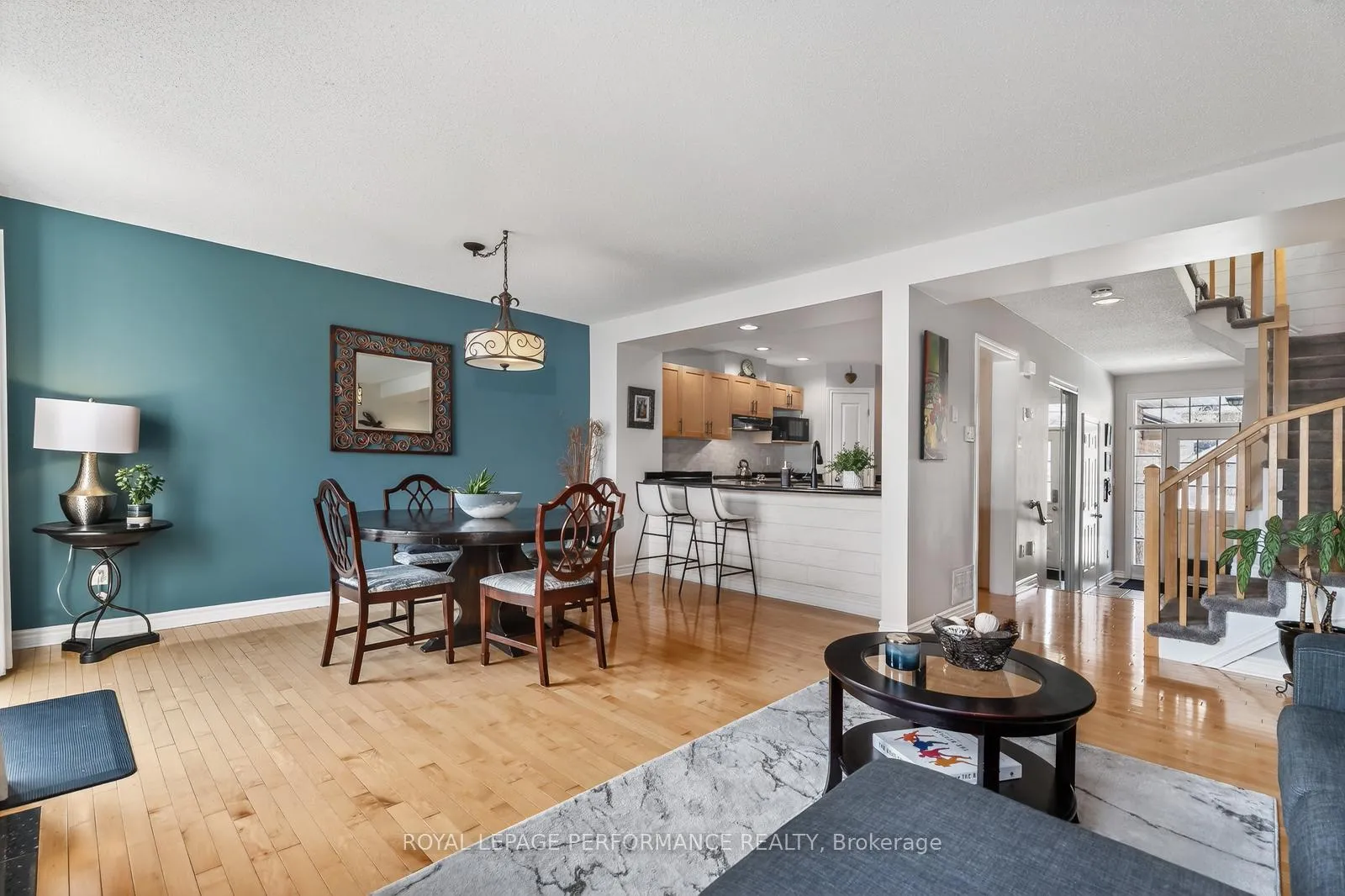 Photo 8 of 229 Saddlesmith Circle, Ottawa, Kanata - Emerald Meadows/Trailwest — HOMEH