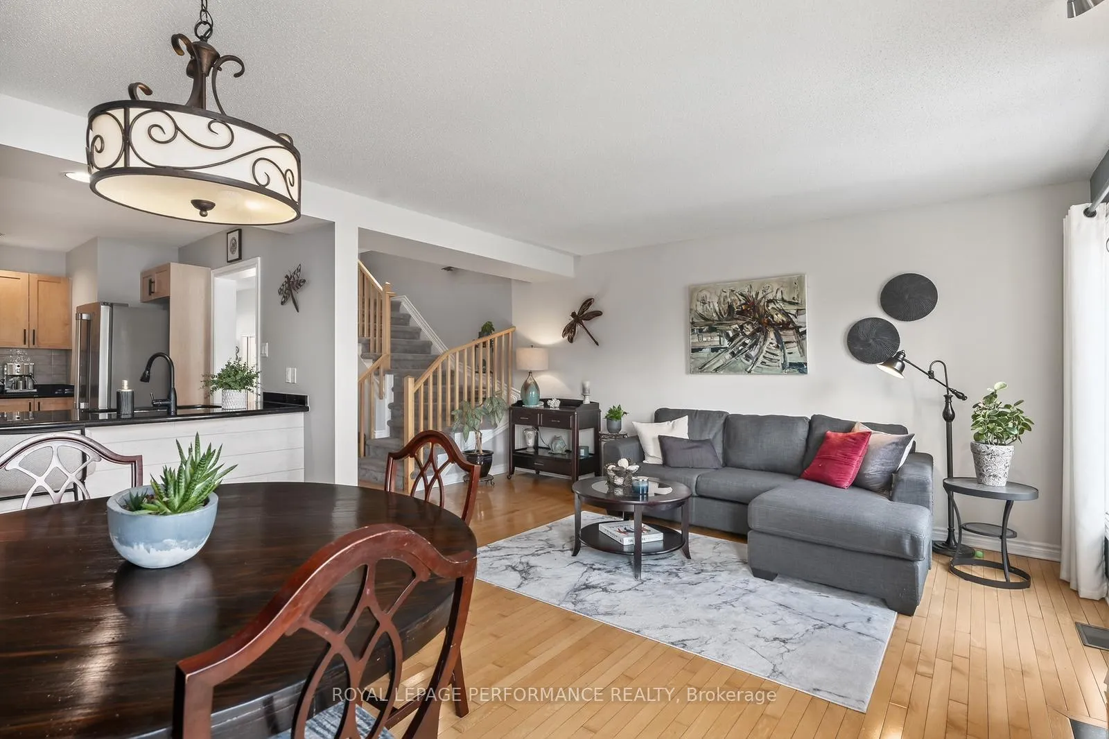 Photo 10 of 229 Saddlesmith Circle, Ottawa, Kanata - Emerald Meadows/Trailwest — HOMEH