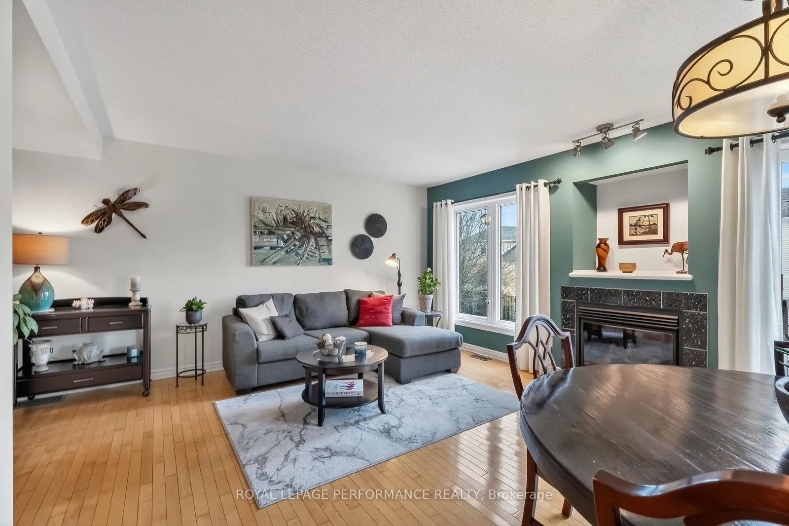 Photo 11 of 229 Saddlesmith Circle, Ottawa, Kanata - Emerald Meadows/Trailwest — HOMEH