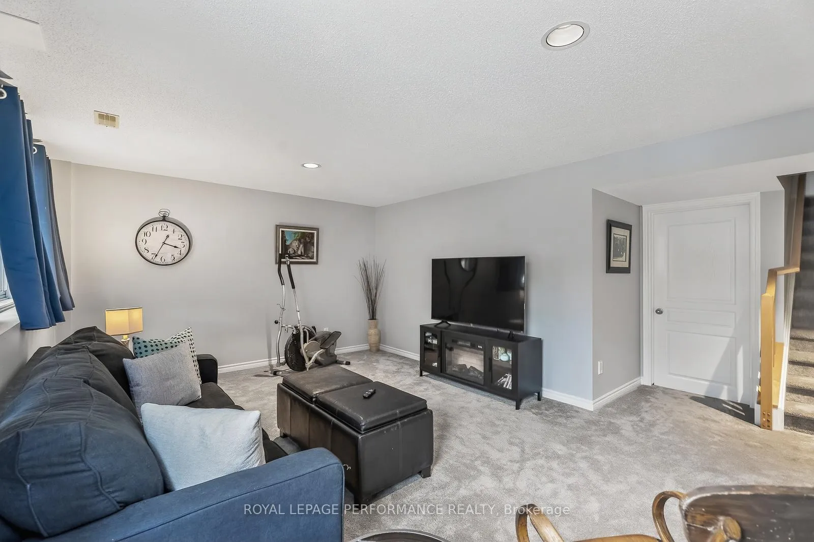 Photo 32 of 229 Saddlesmith Circle, Ottawa, Kanata - Emerald Meadows/Trailwest — HOMEH