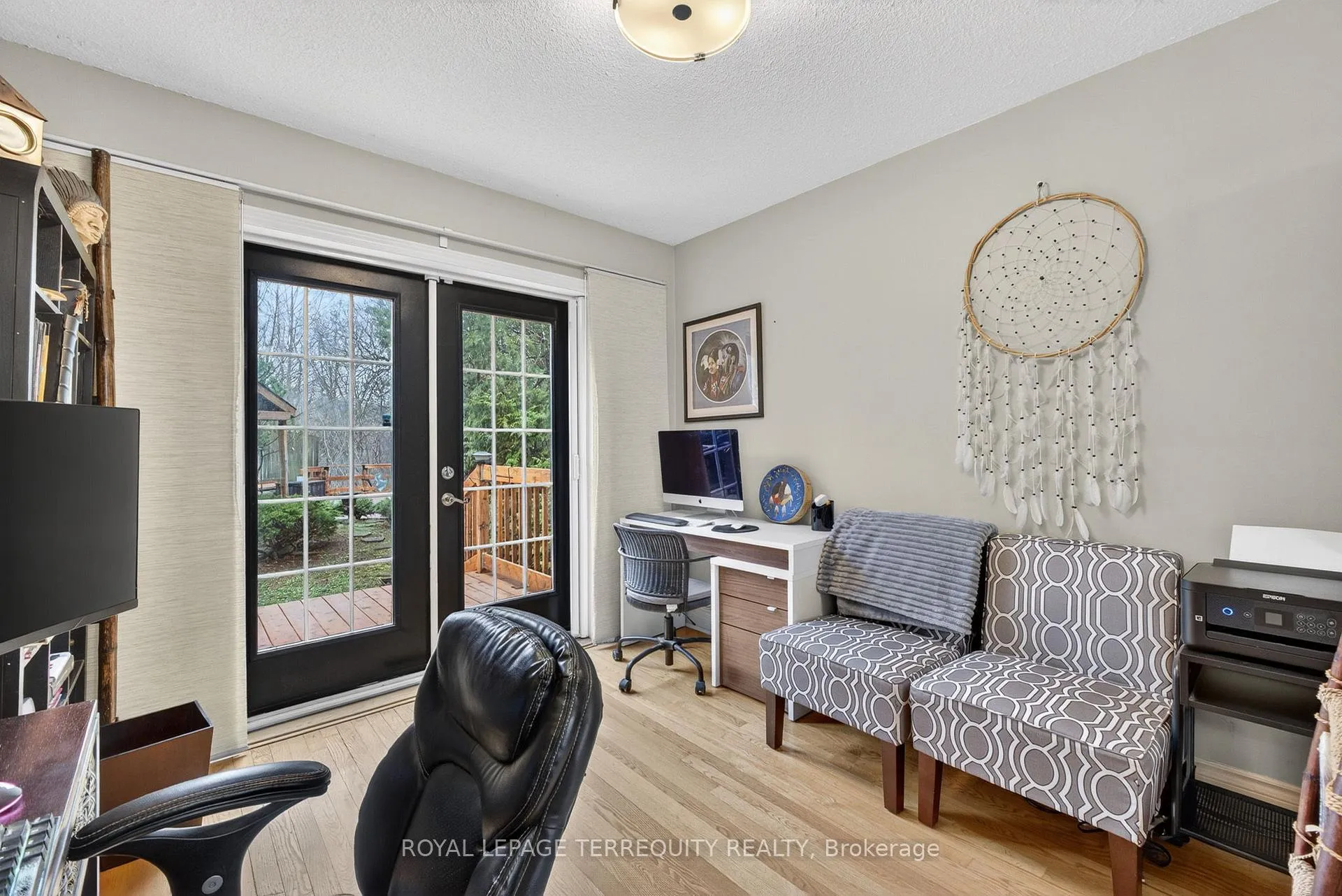 Photo 9 of 47 Berl Avenue, Etobicoke, Stonegate-Queensway — HOMEH