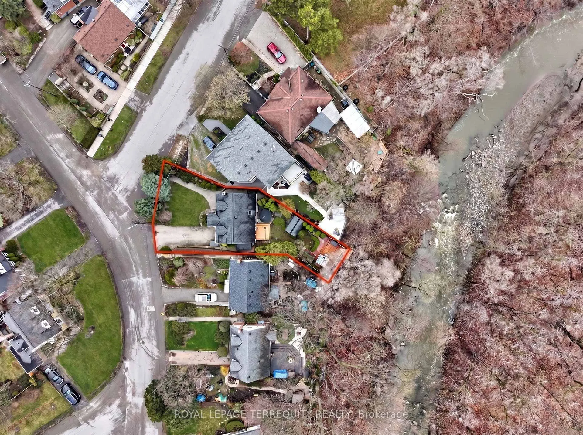 Photo 49 of 47 Berl Avenue, Etobicoke, Stonegate-Queensway — HOMEH