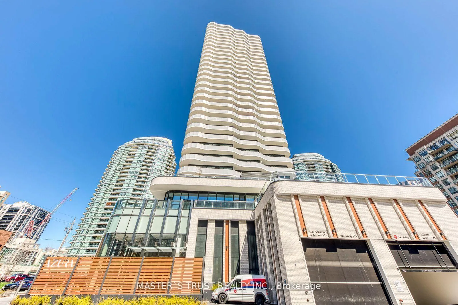 Front of Unit 704, 15 Holmes Avenue