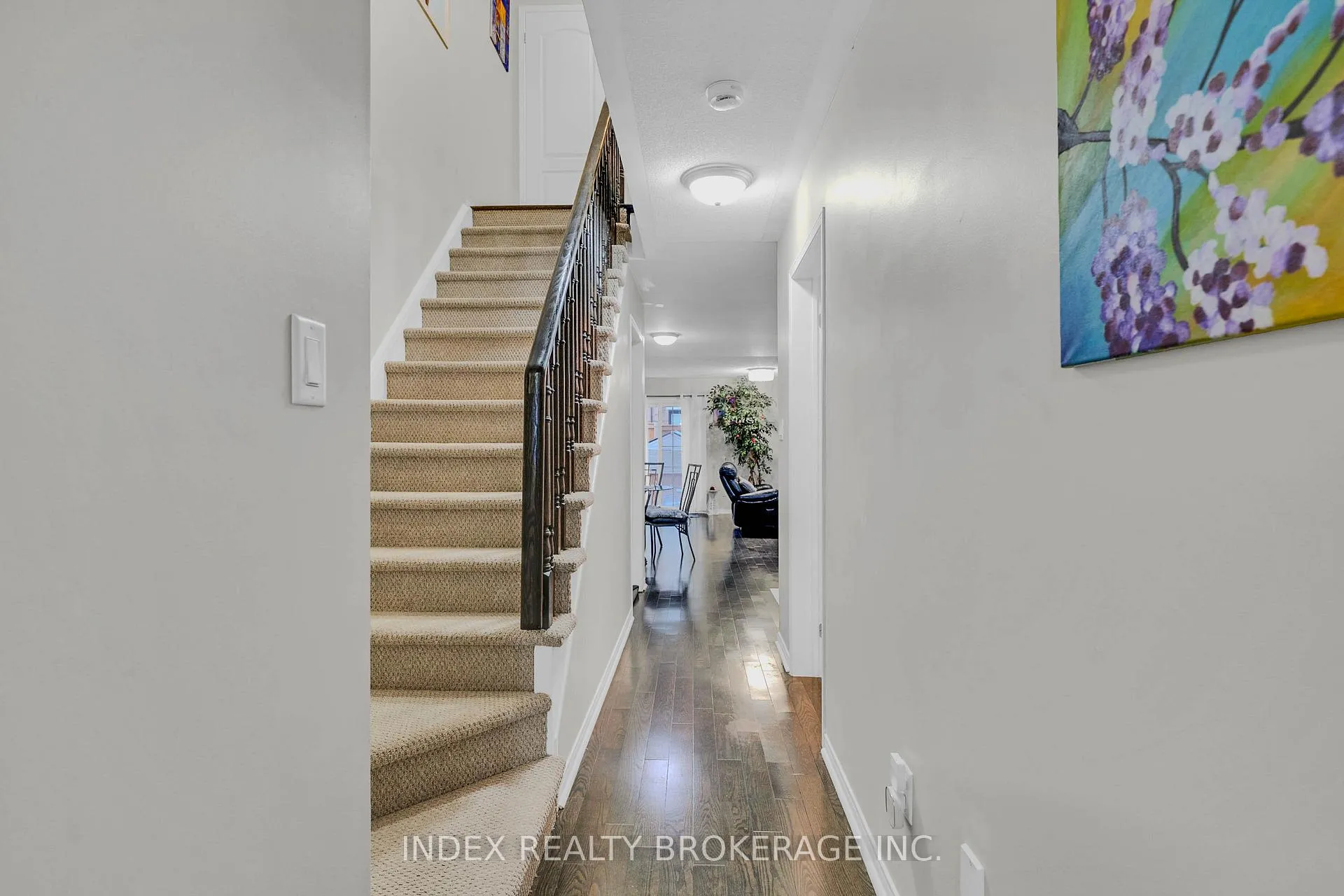 Photo 8 of 806 Mccue Drive, Oshawa, Taunton — HOMEH