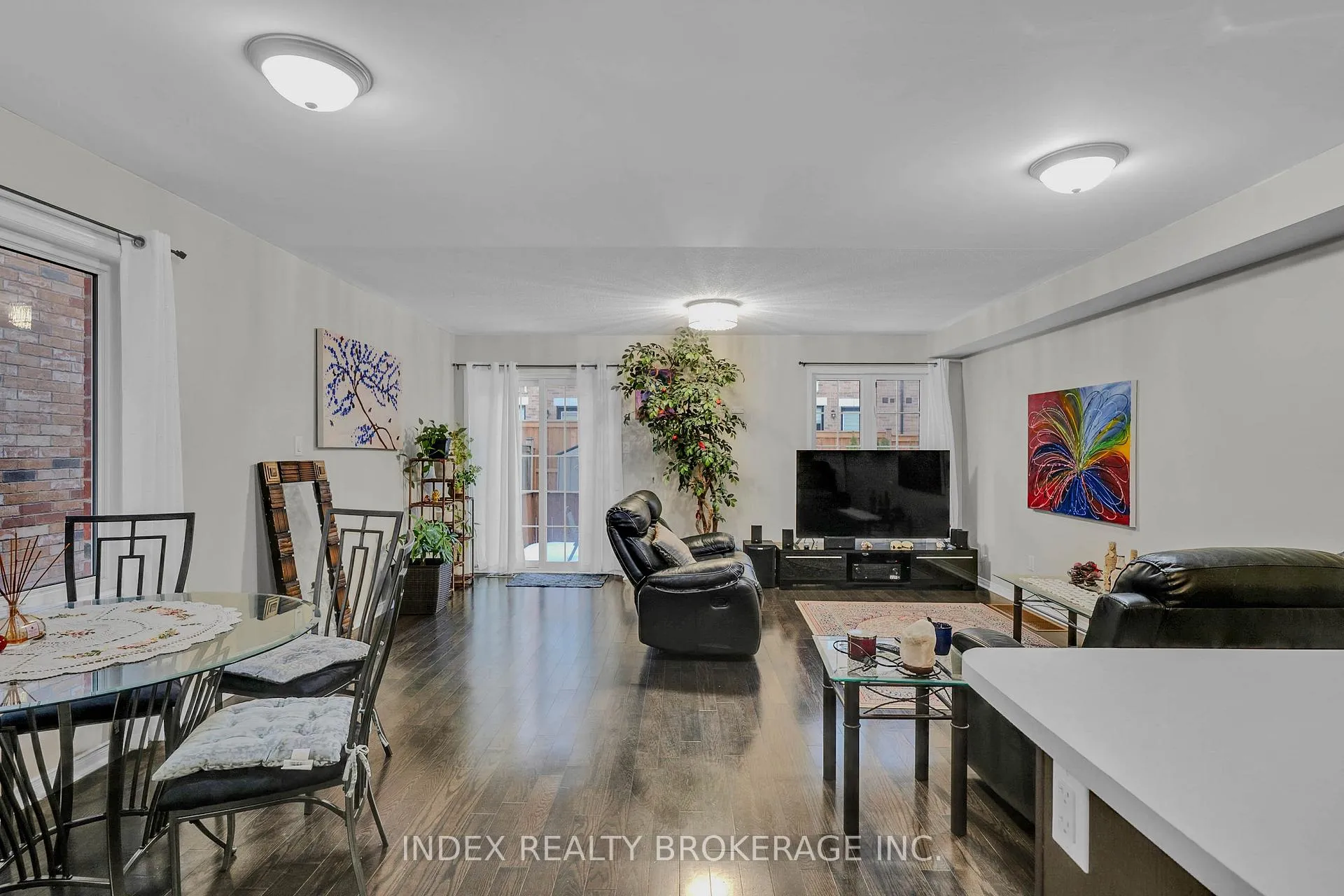 Photo 10 of 806 Mccue Drive, Oshawa, Taunton — HOMEH