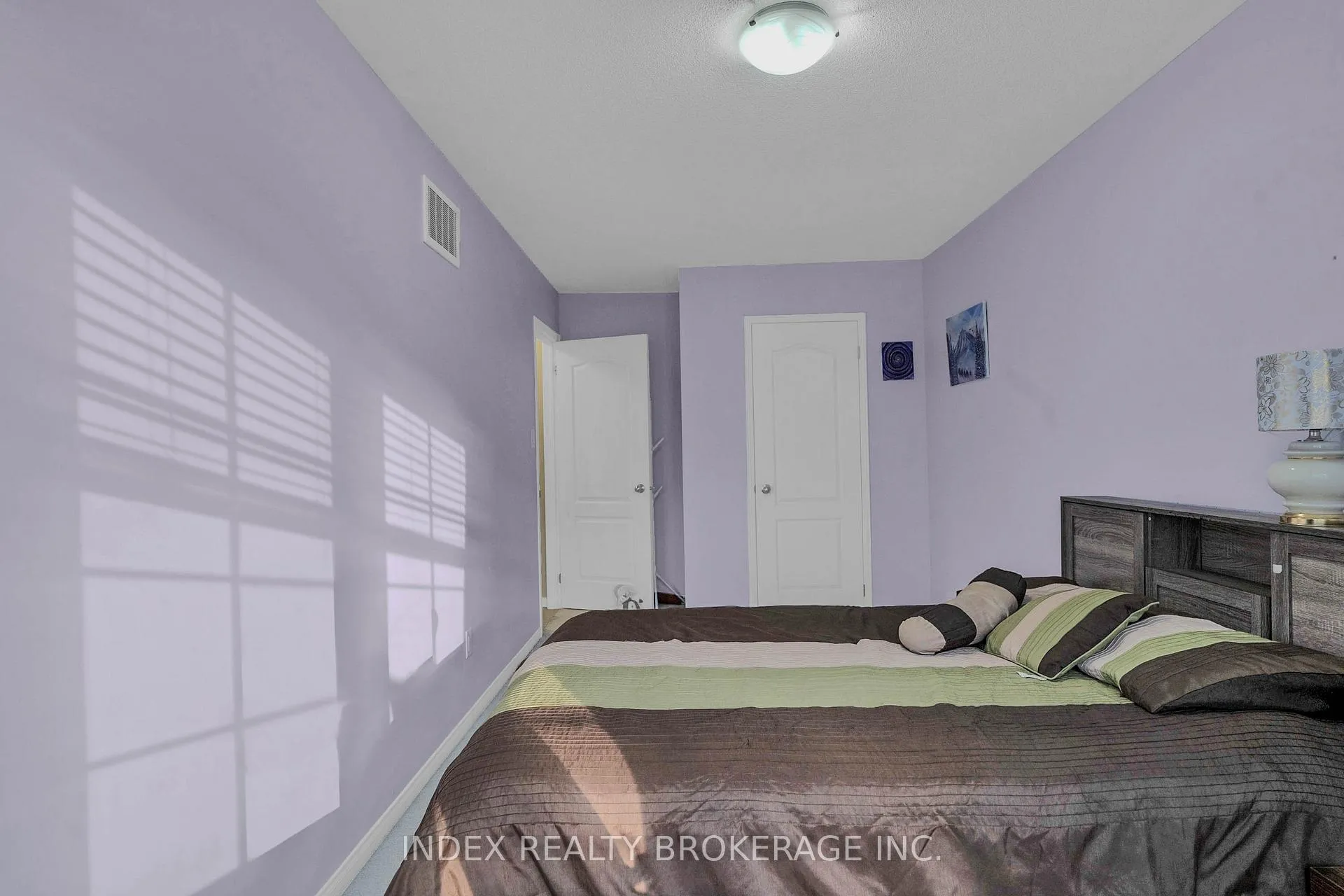 Photo 24 of 806 Mccue Drive, Oshawa, Taunton — HOMEH