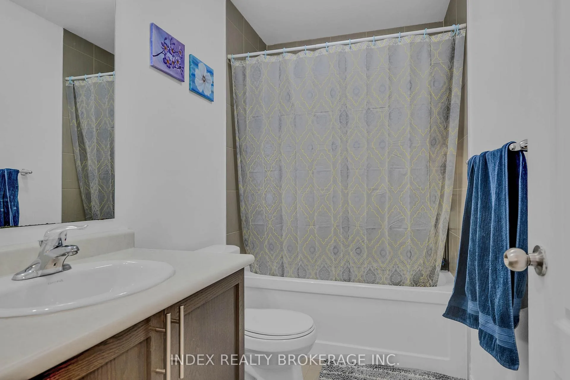Photo 27 of 806 Mccue Drive, Oshawa, Taunton — HOMEH