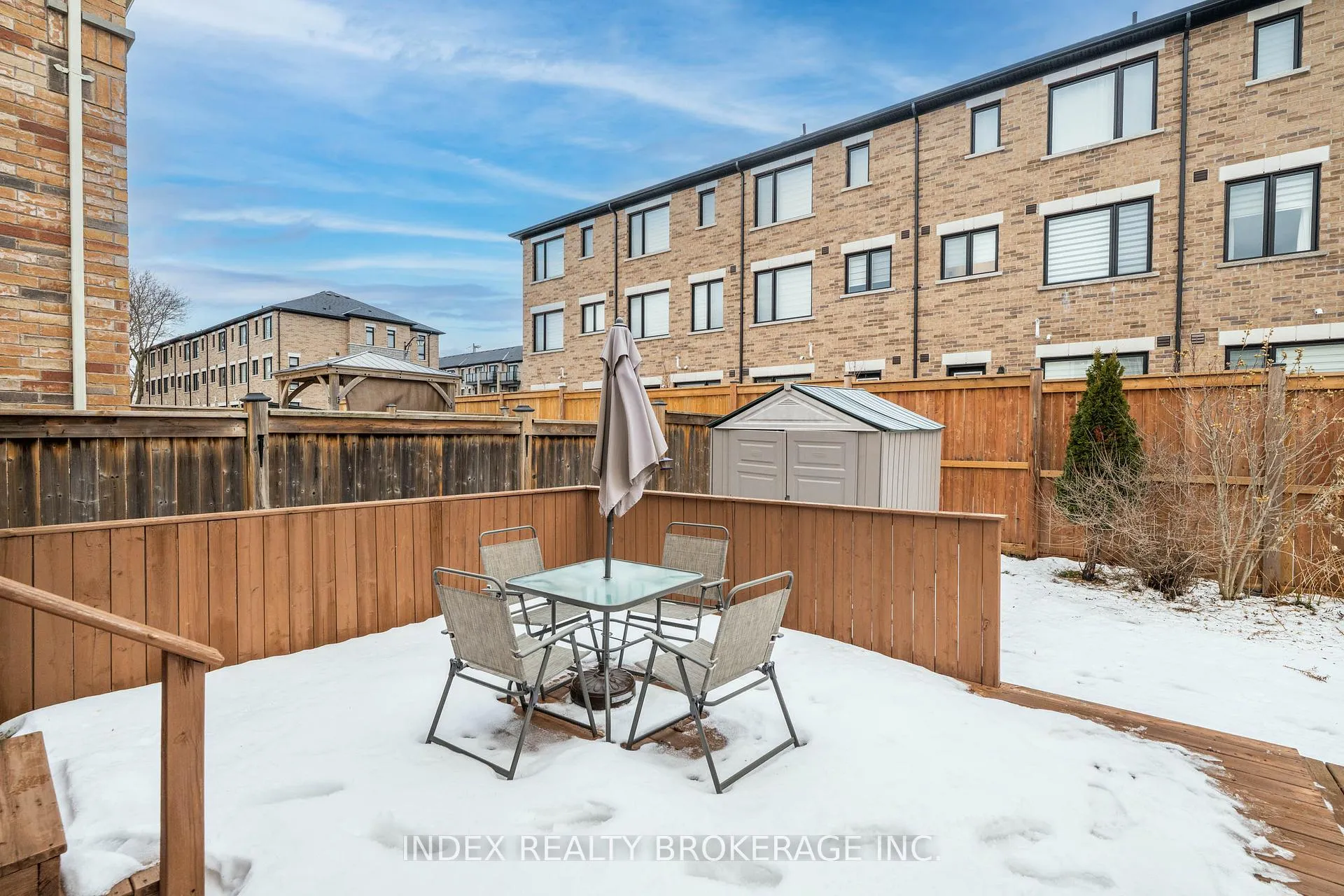 Photo 38 of 806 Mccue Drive, Oshawa, Taunton — HOMEH