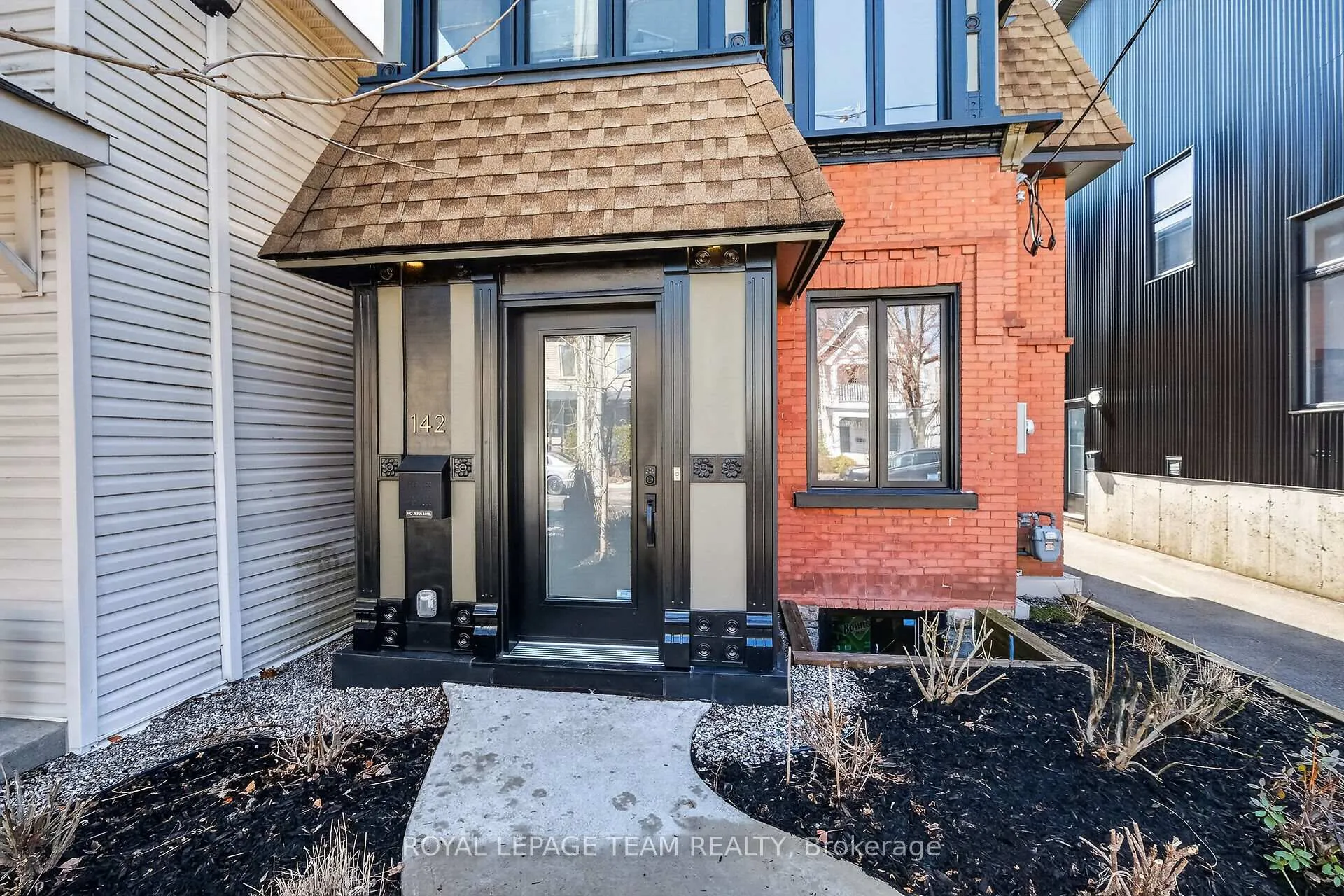 Photo 2 of 142 Florence Street, Ottawa, Ottawa Centre — HOMEH