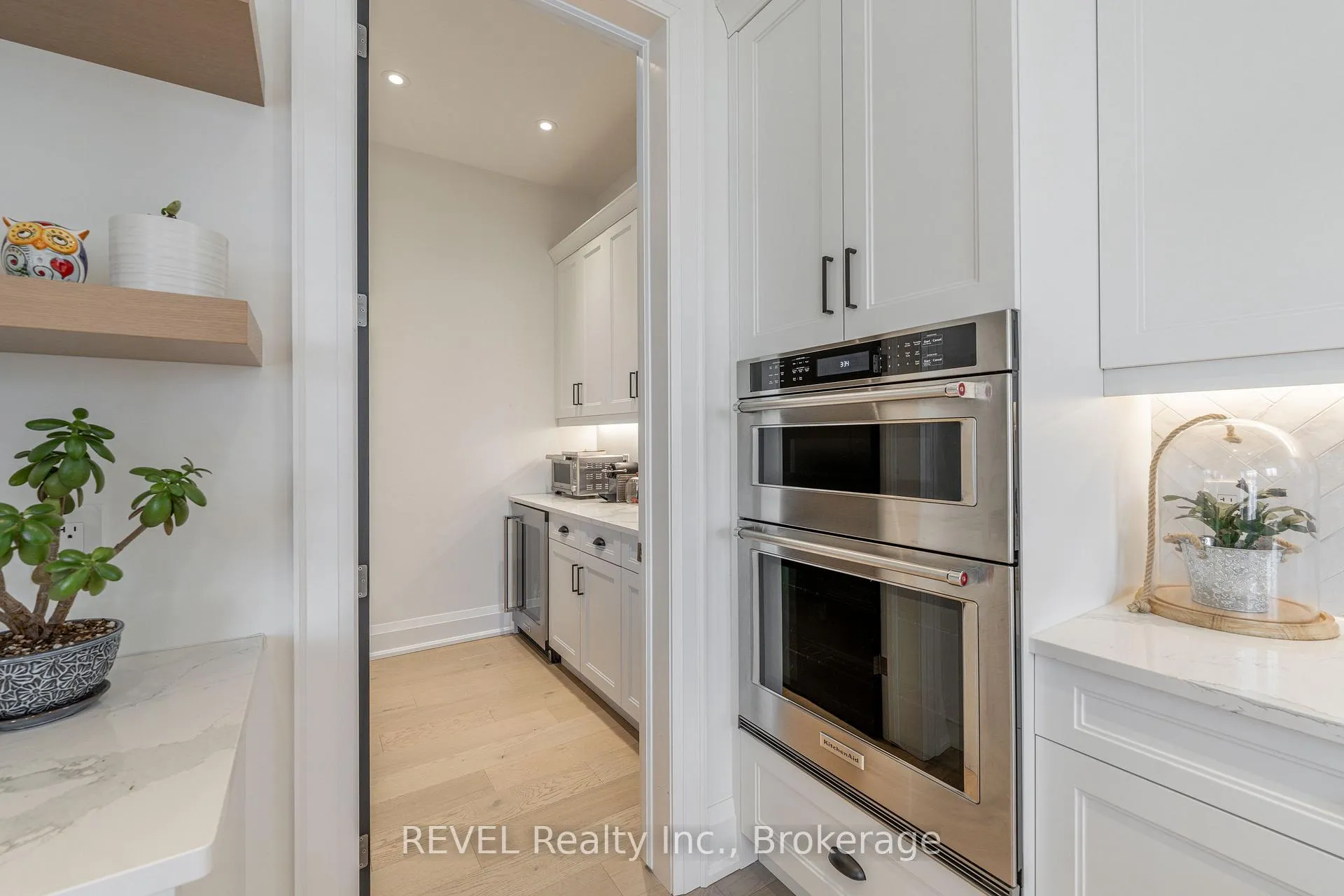 Photo 12 of 7515 Sherrilee Crescent, Niagara Falls, Brown — HOMEH