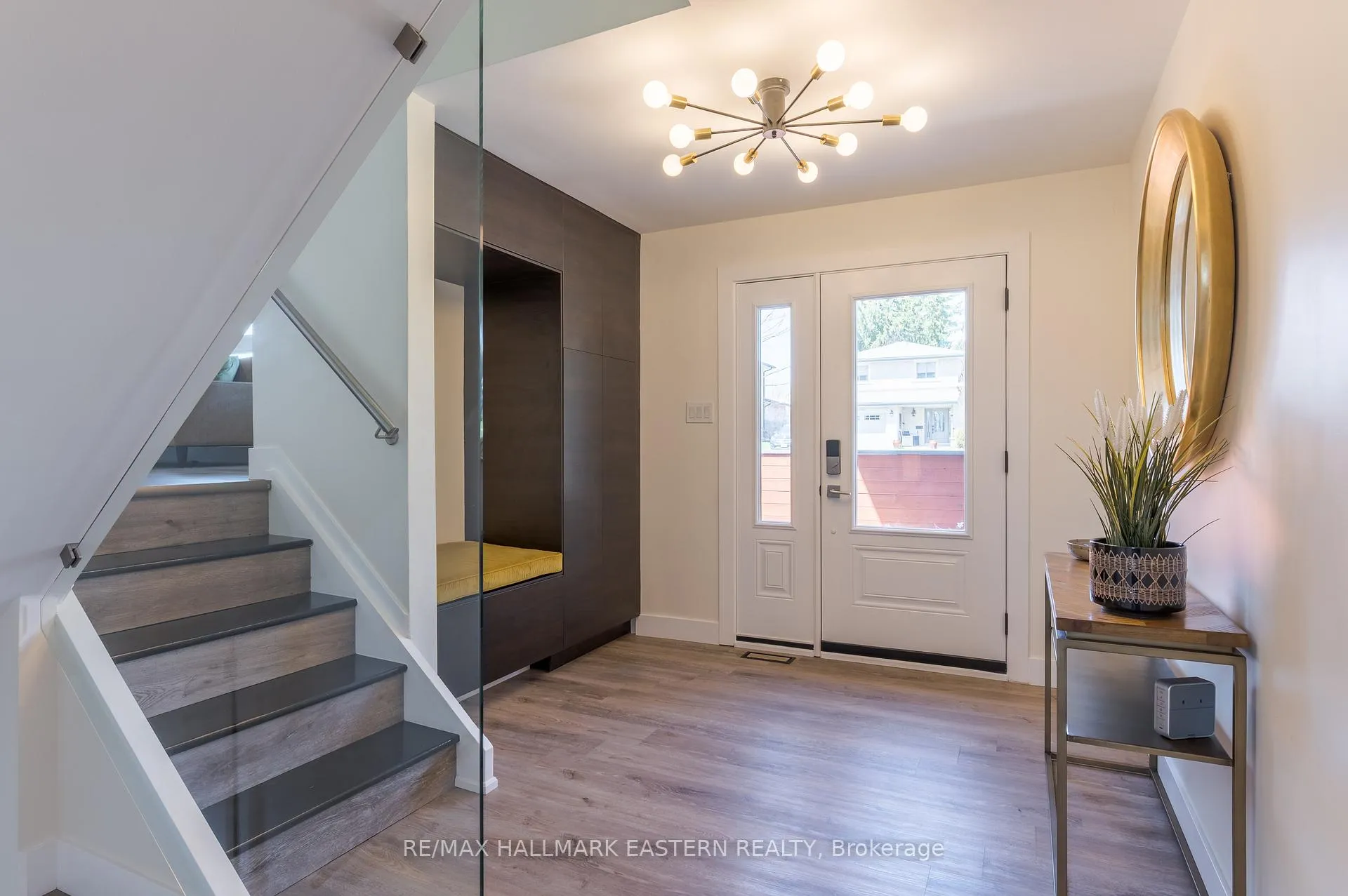 Photo 4 of 1593 Westbrook Drive, Peterborough, Monaghan Ward 2 — HOMEH