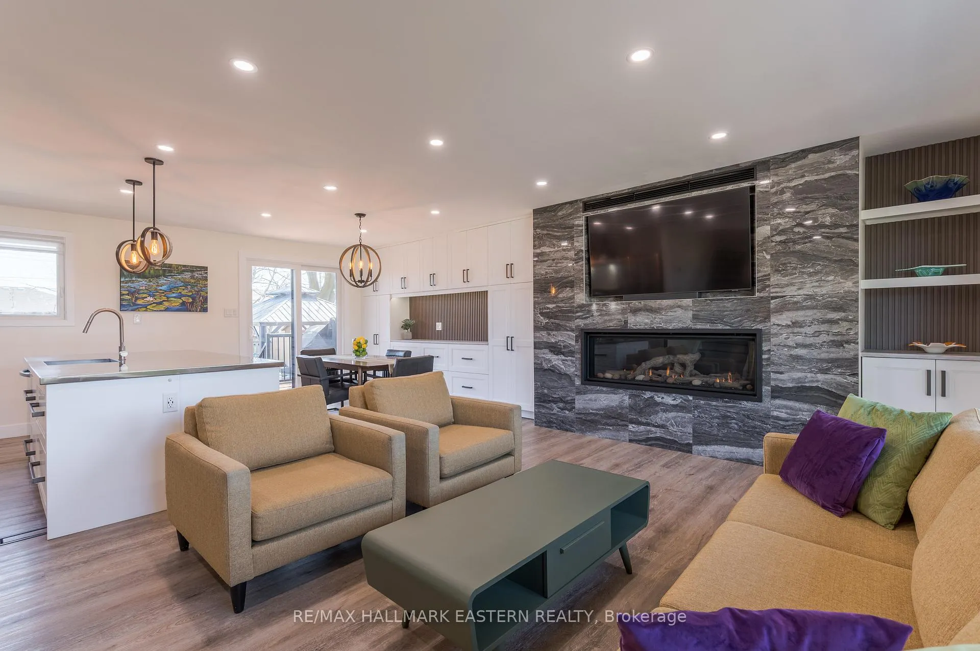 Photo 10 of 1593 Westbrook Drive, Peterborough, Monaghan Ward 2 — HOMEH