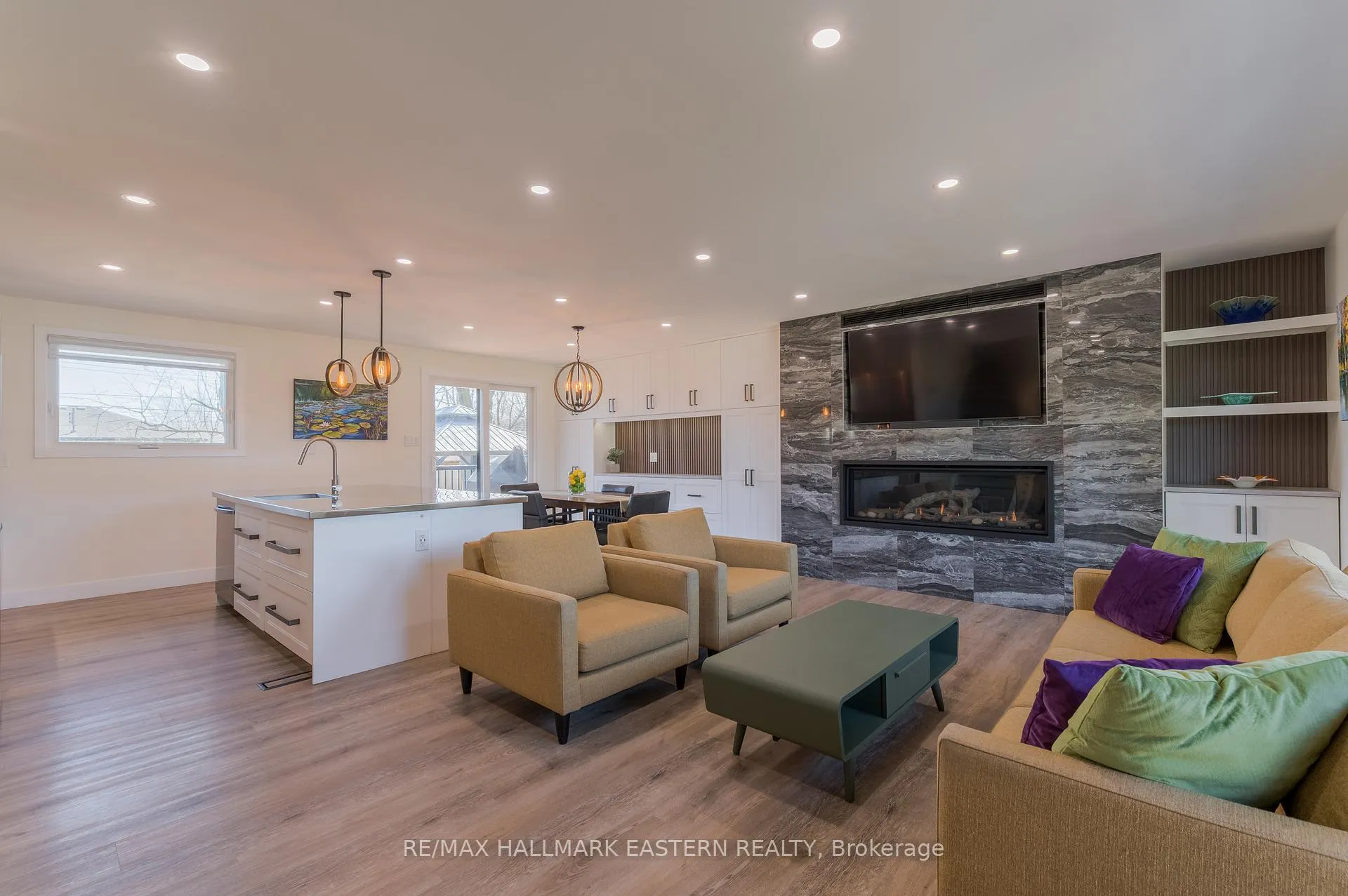 Photo 11 of 1593 Westbrook Drive, Peterborough, Monaghan Ward 2 — HOMEH