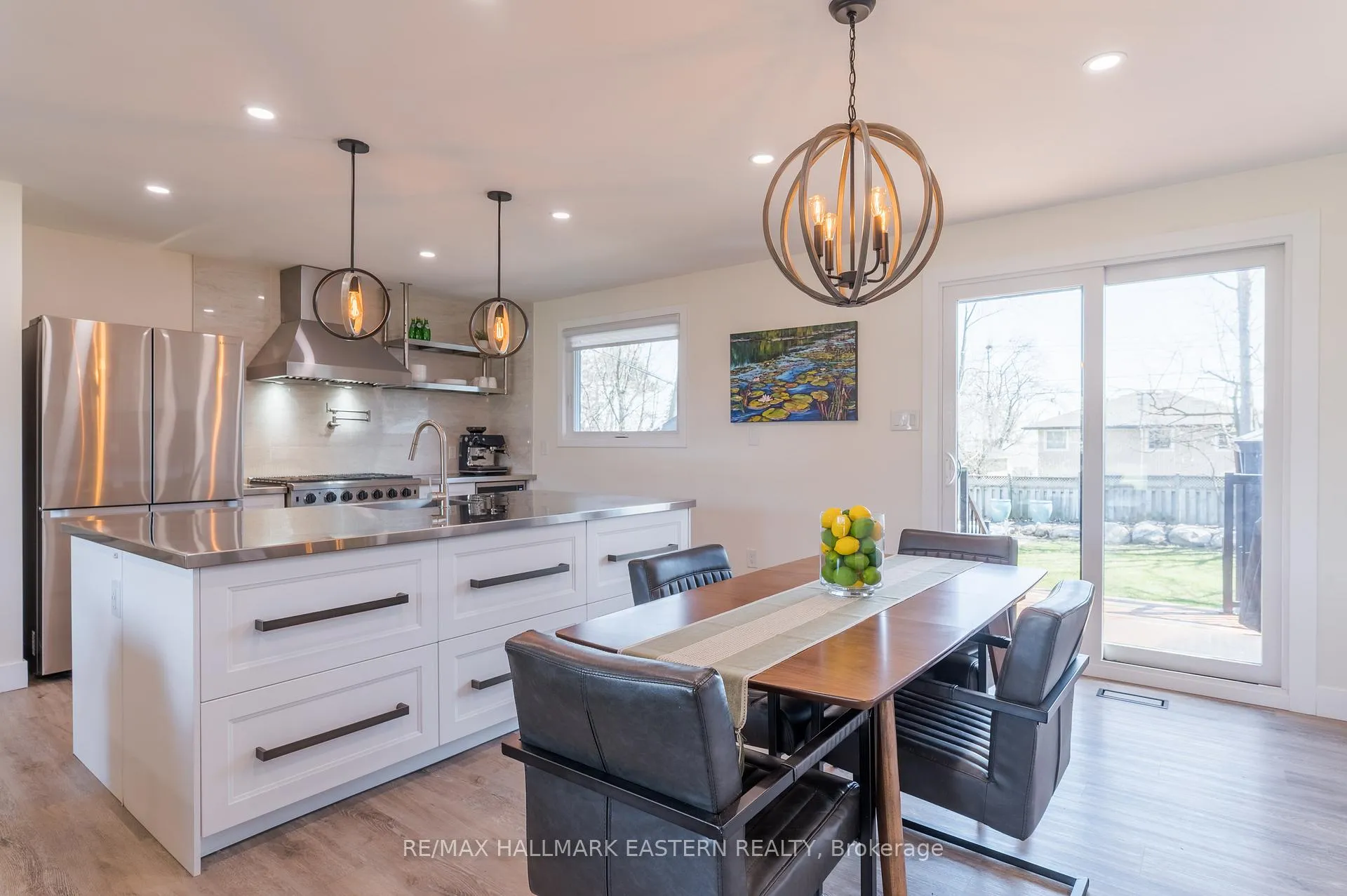 Photo 15 of 1593 Westbrook Drive, Peterborough, Monaghan Ward 2 — HOMEH