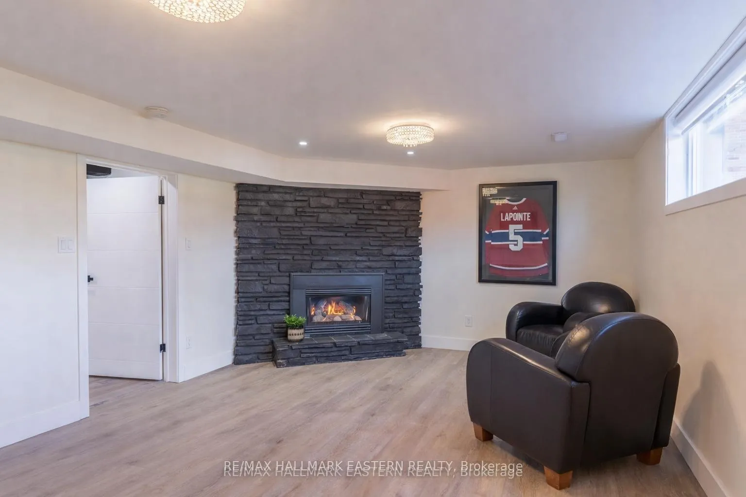 Photo 38 of 1593 Westbrook Drive, Peterborough, Monaghan Ward 2 — HOMEH