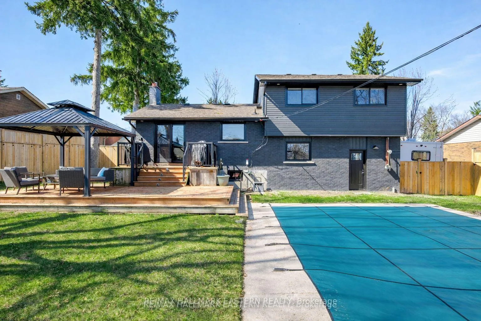 Photo 41 of 1593 Westbrook Drive, Peterborough, Monaghan Ward 2 — HOMEH