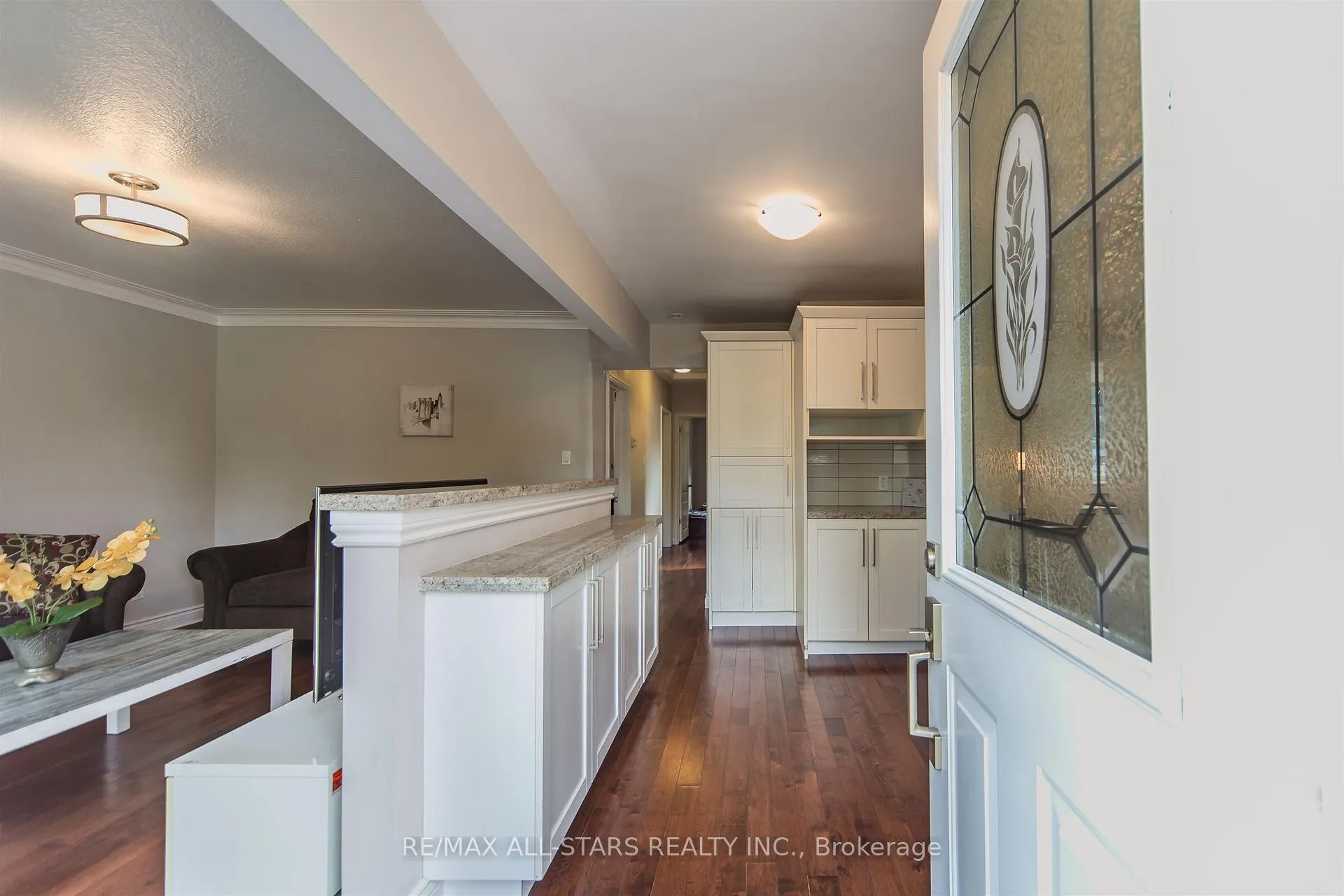 Photo 2 of 27 Martindale Road, Scarborough, Cliffcrest — HOMEH