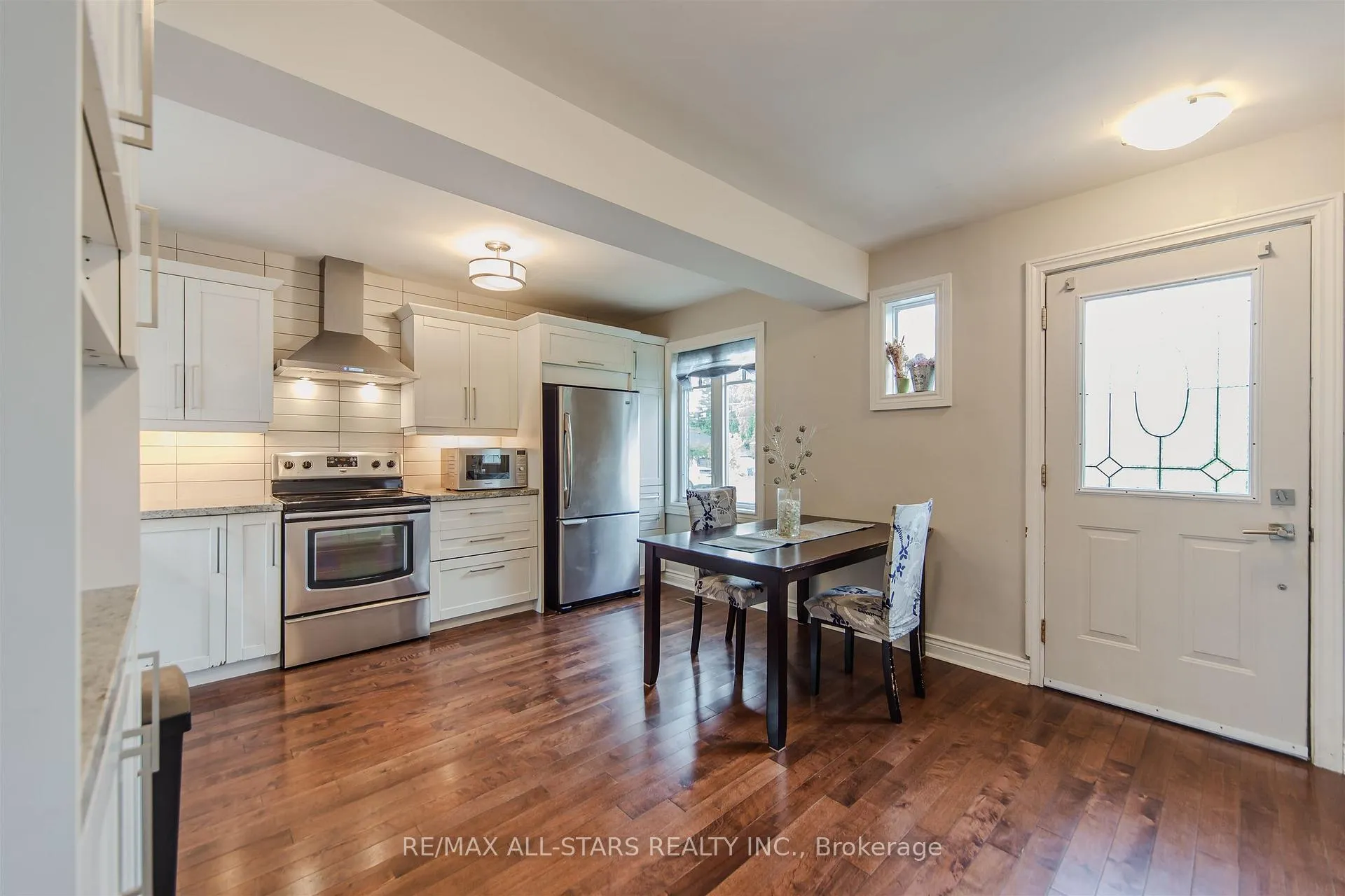 Photo 6 of 27 Martindale Road, Scarborough, Cliffcrest — HOMEH