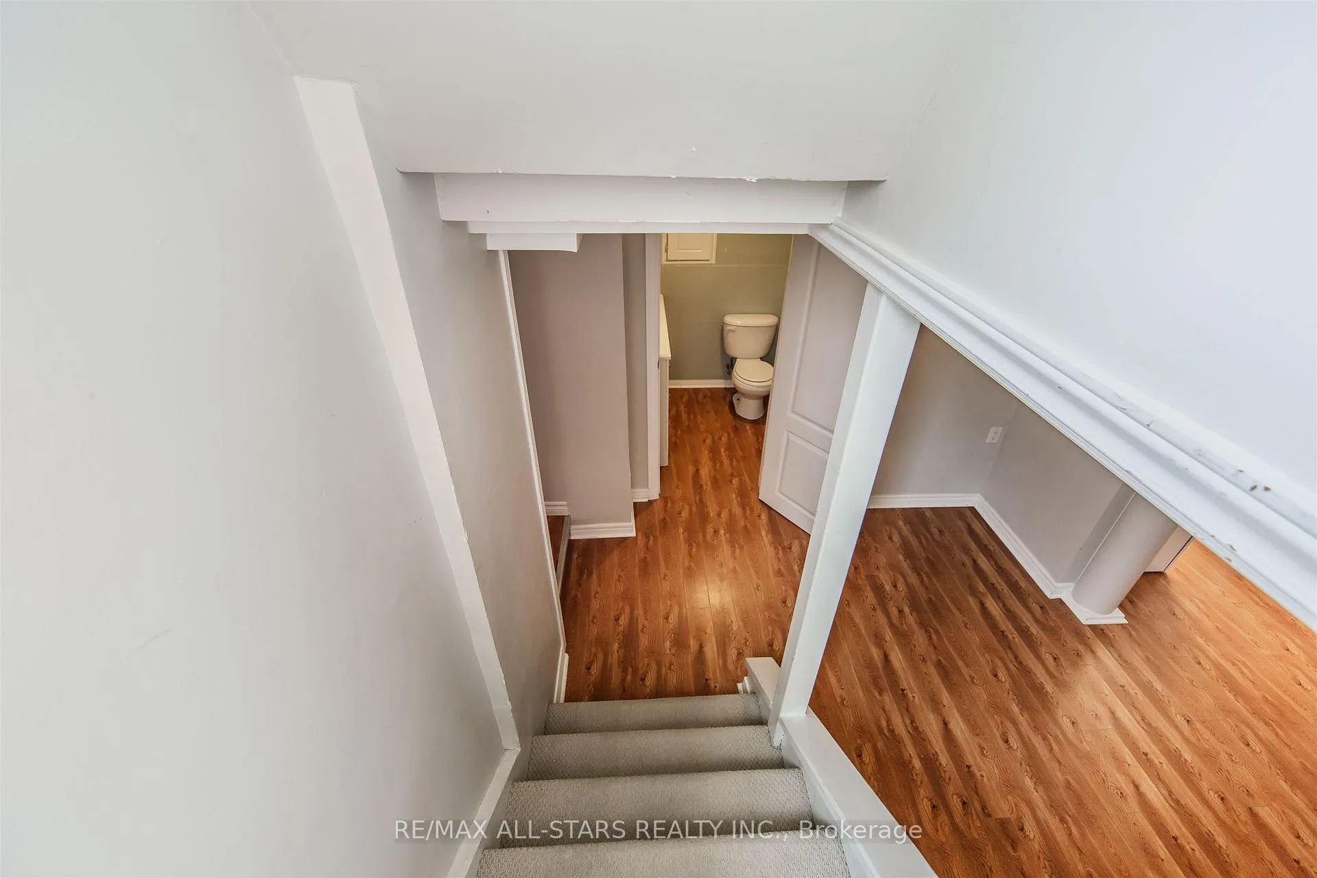 Photo 15 of 27 Martindale Road, Scarborough, Cliffcrest — HOMEH