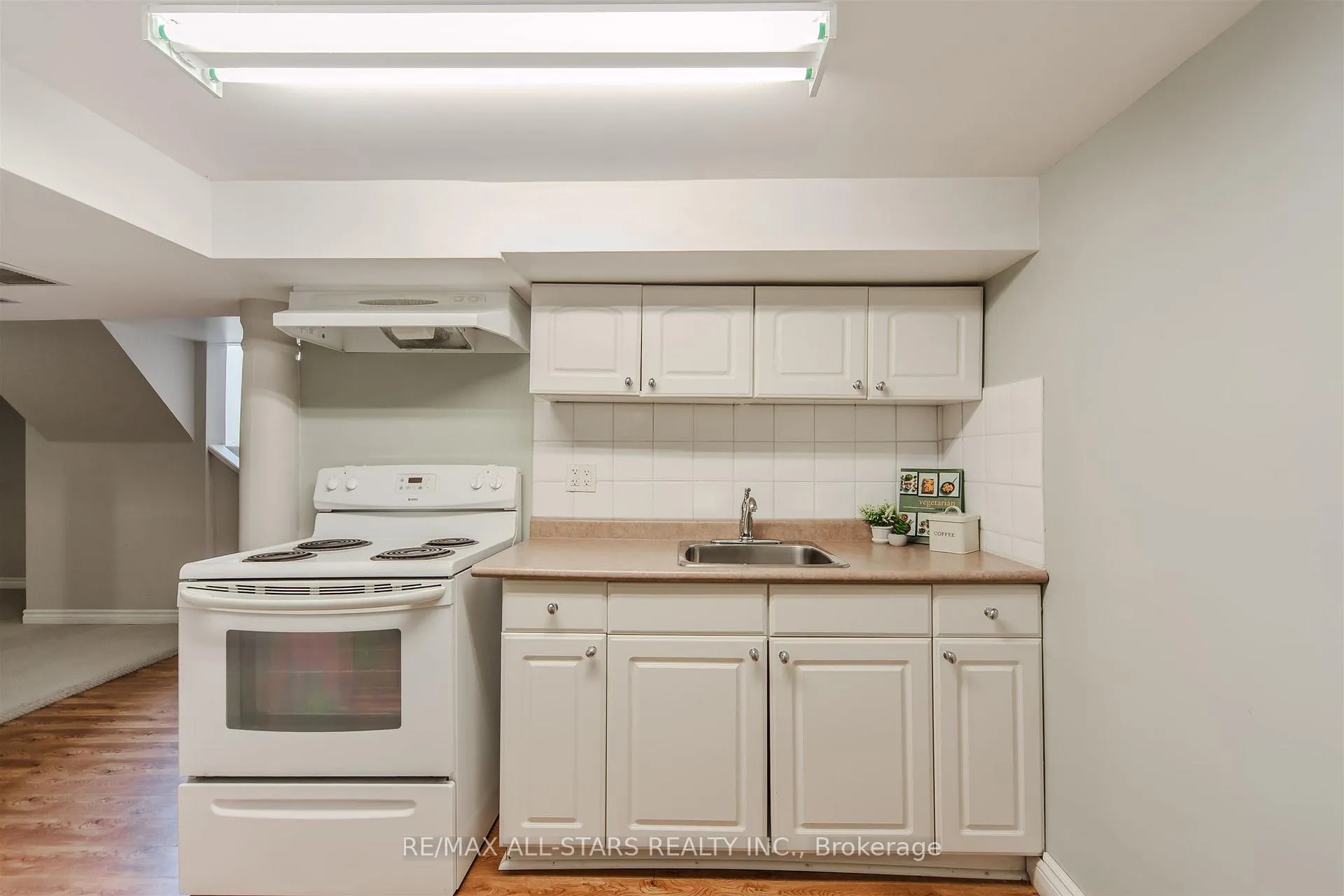 Photo 16 of 27 Martindale Road, Scarborough, Cliffcrest — HOMEH