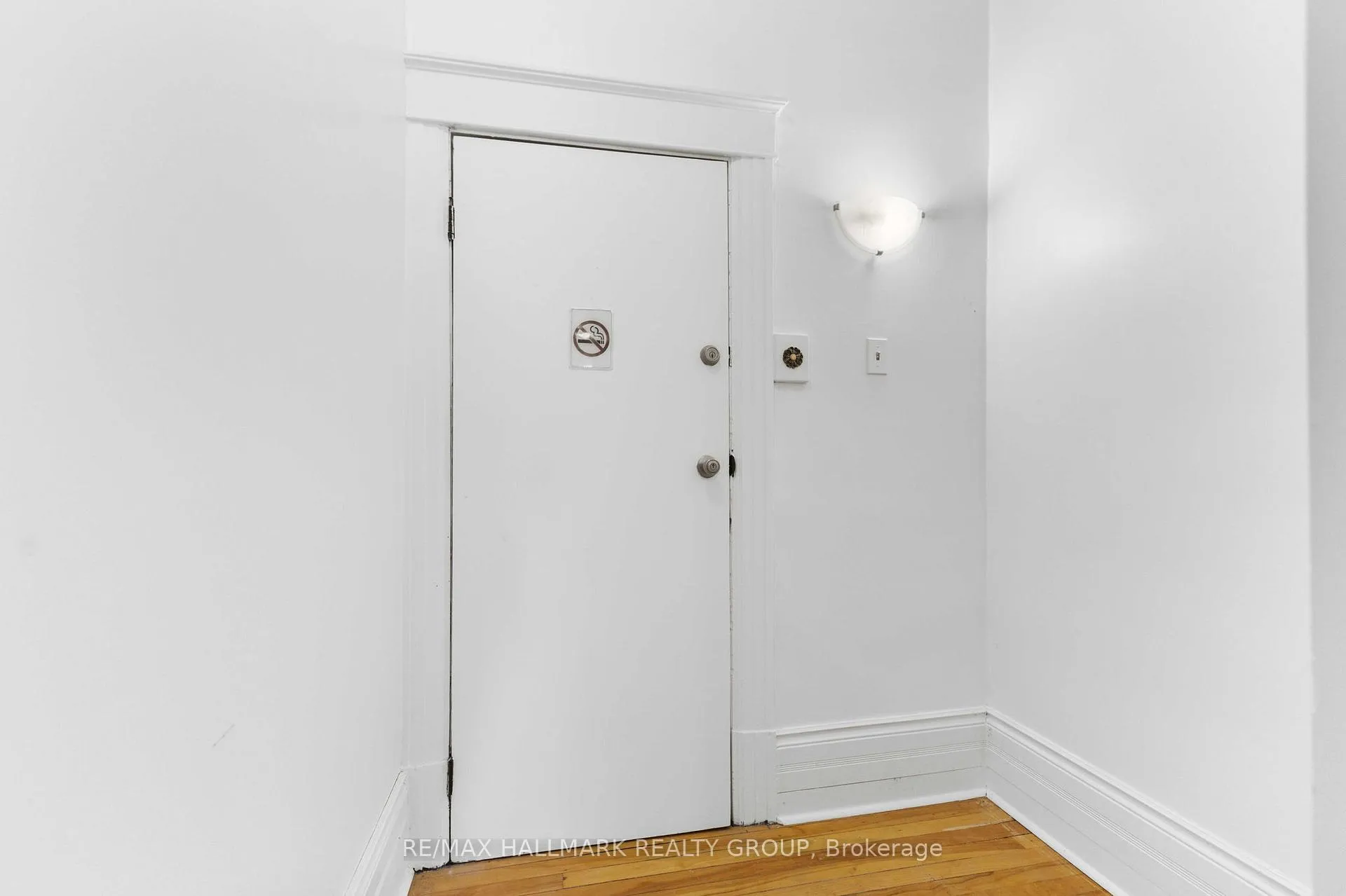 Photo 17 of 70 Anderson Street, Ottawa, West Centre Town — HOMEH