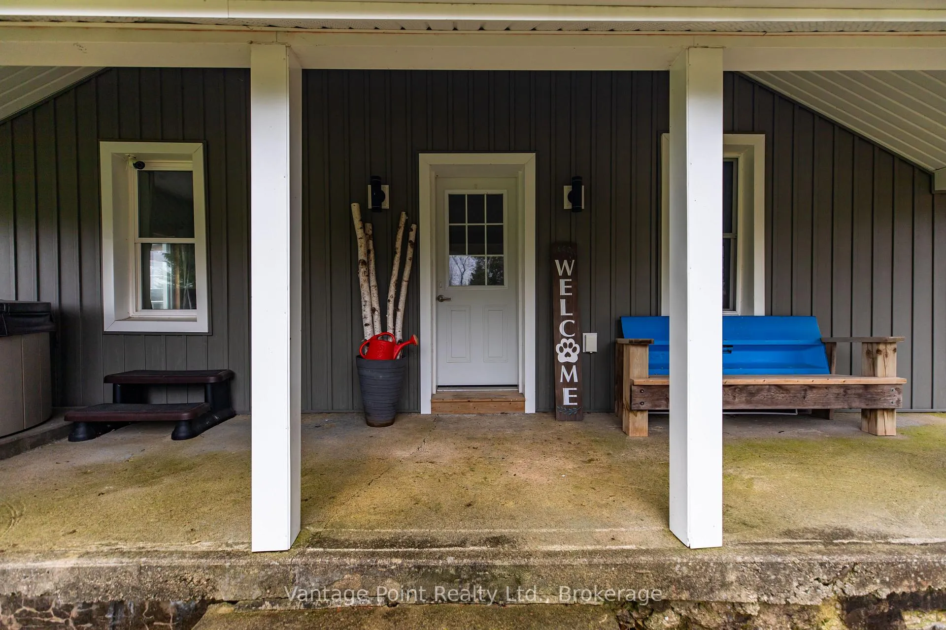 Photo 2 of 773760 10 Highway, Grey Highlands — HOMEH