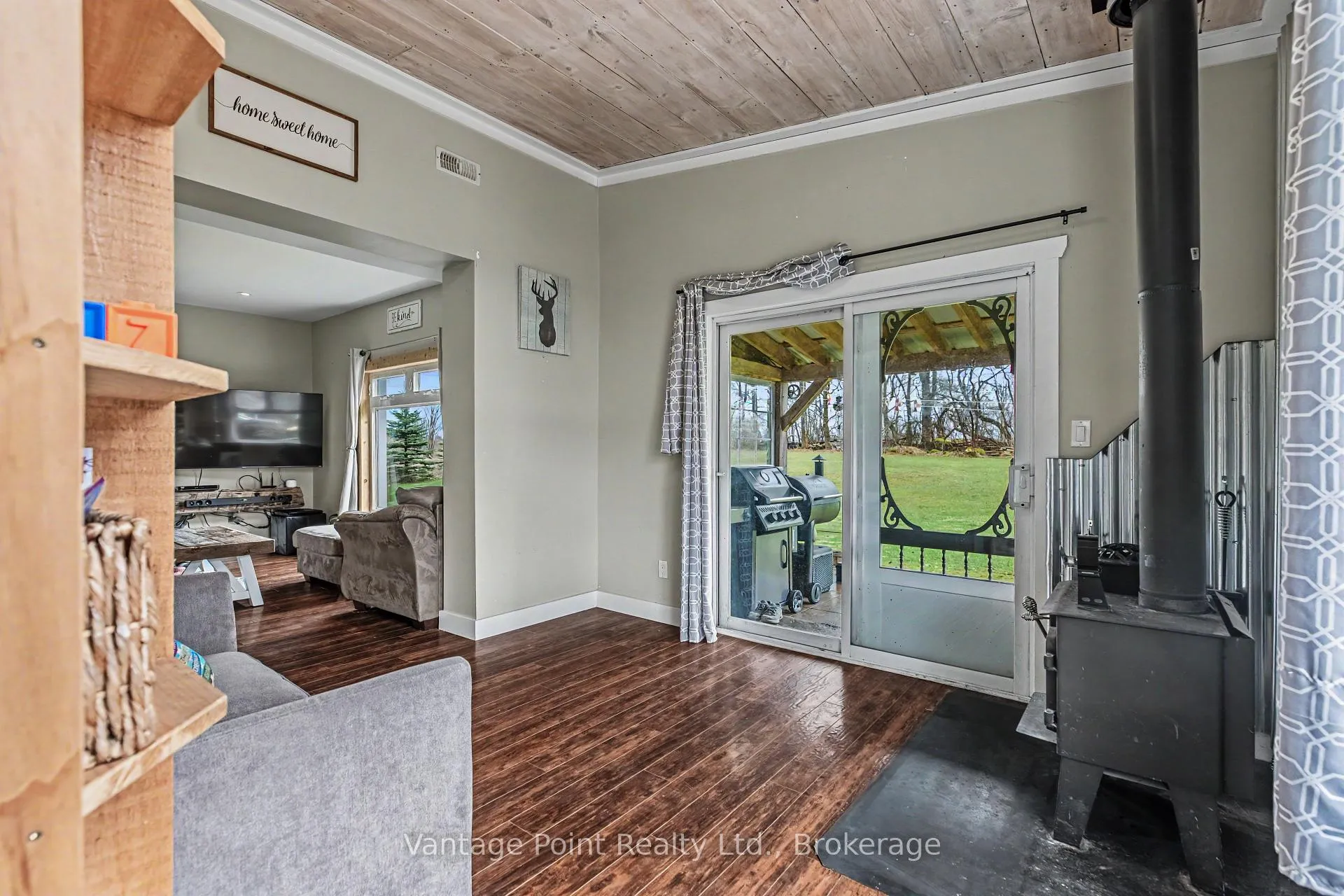 Photo 17 of 773760 10 Highway, Grey Highlands — HOMEH