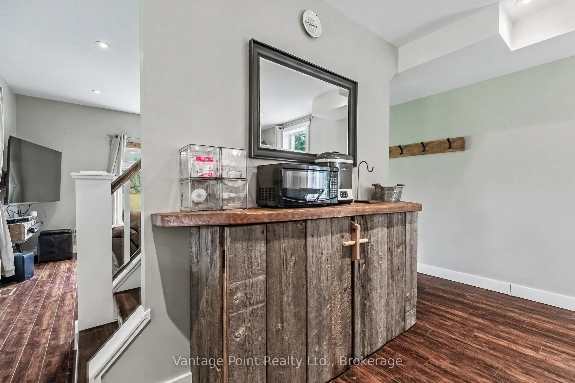 Photo 20 of 773760 10 Highway, Grey Highlands — HOMEH