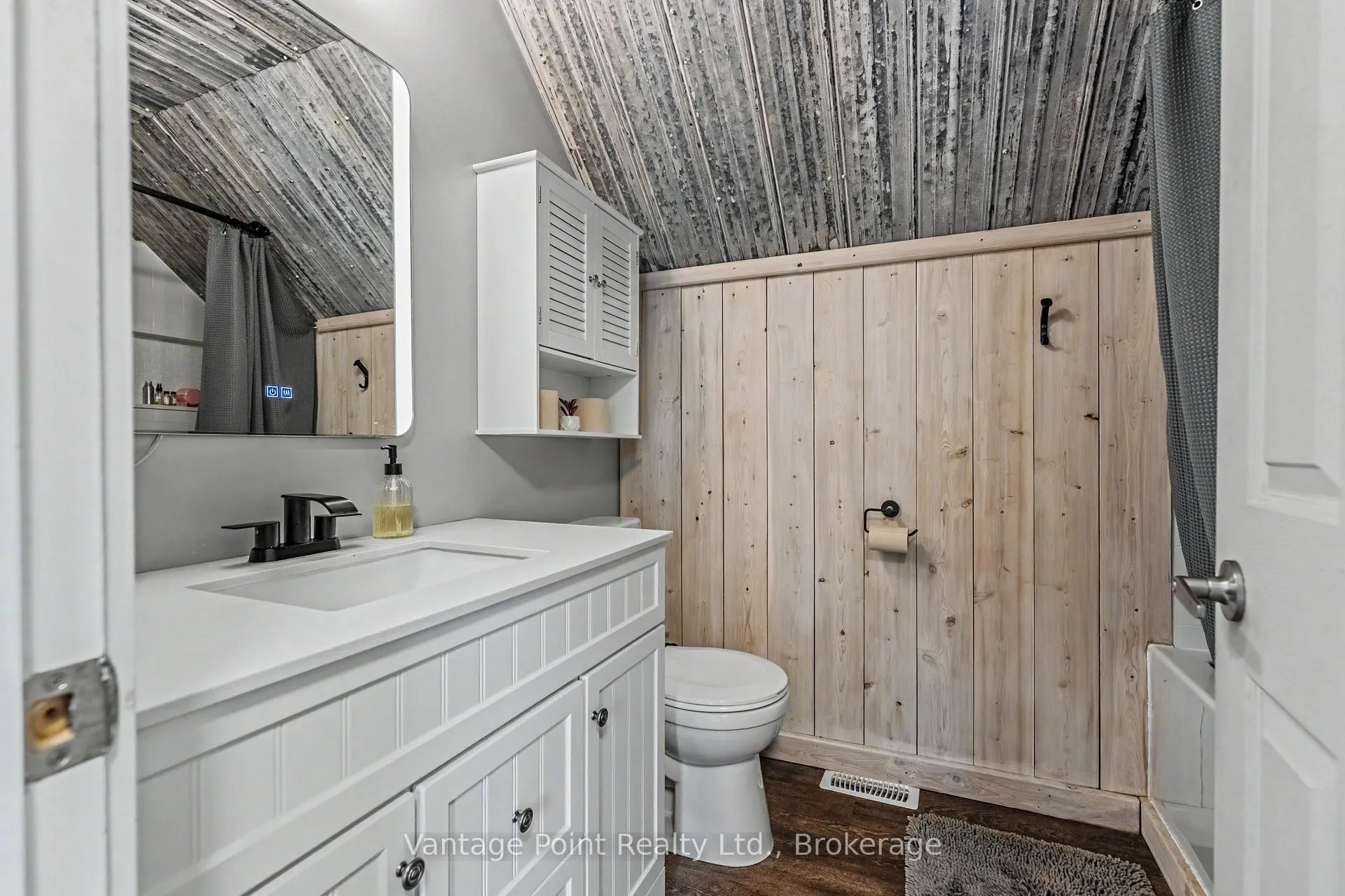 Photo 30 of 773760 10 Highway, Grey Highlands — HOMEH