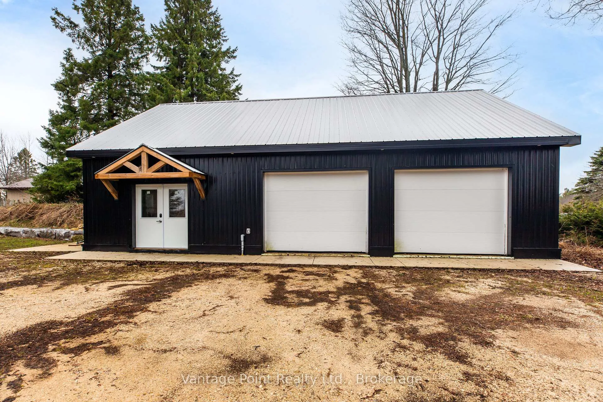 Photo 31 of 773760 10 Highway, Grey Highlands — HOMEH