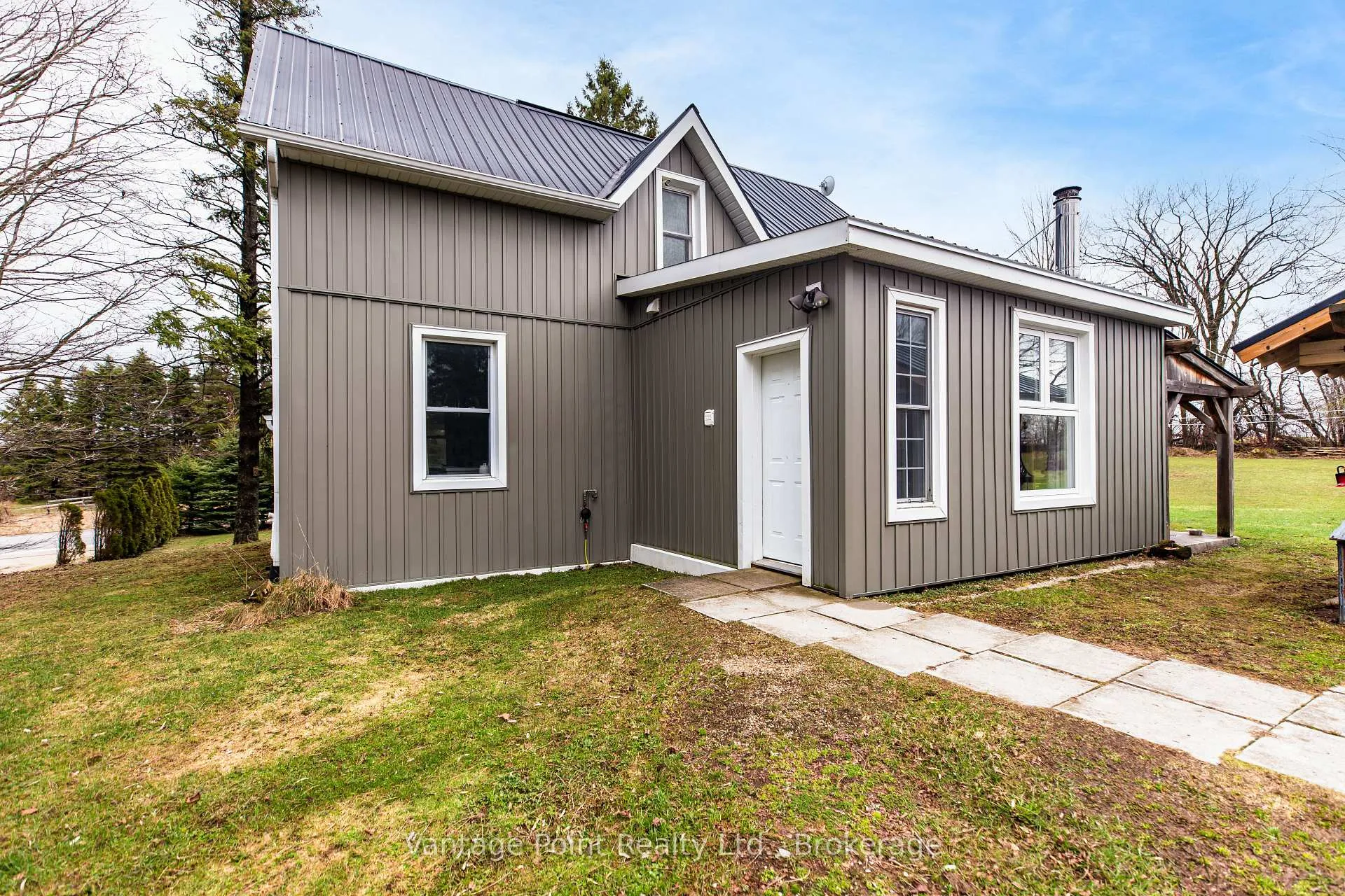Photo 41 of 773760 10 Highway, Grey Highlands — HOMEH