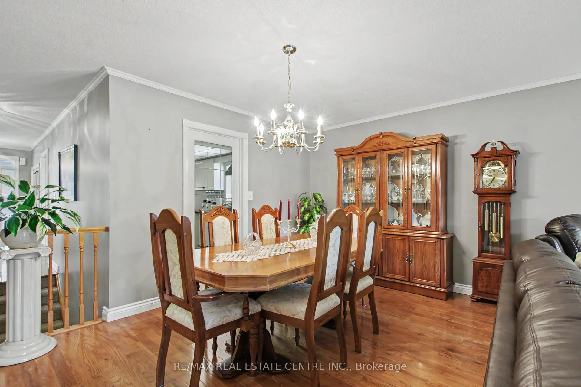 Photo 13 of 98 Beasley Crescent, Cambridge — HOMEH