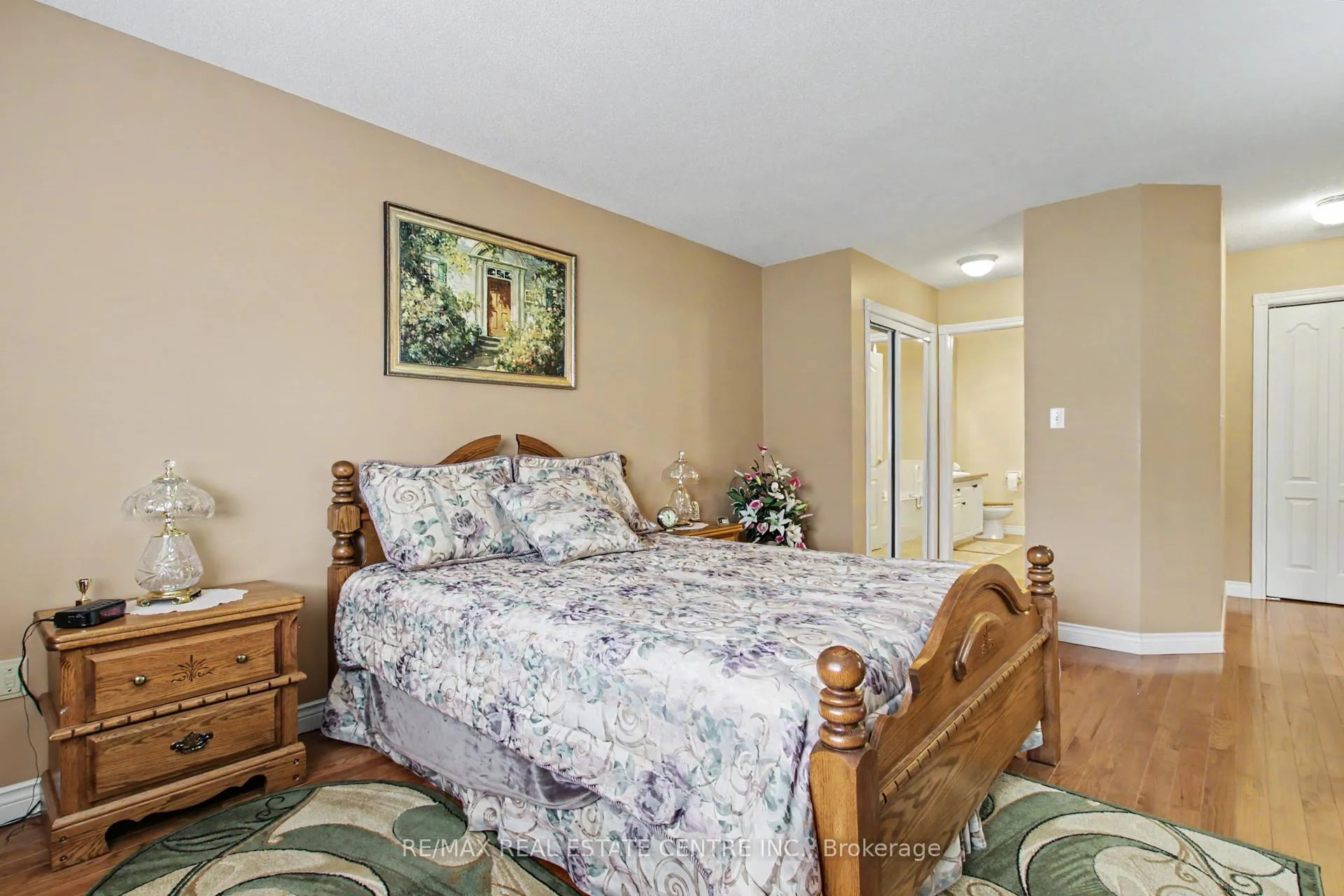 Photo 18 of 98 Beasley Crescent, Cambridge — HOMEH