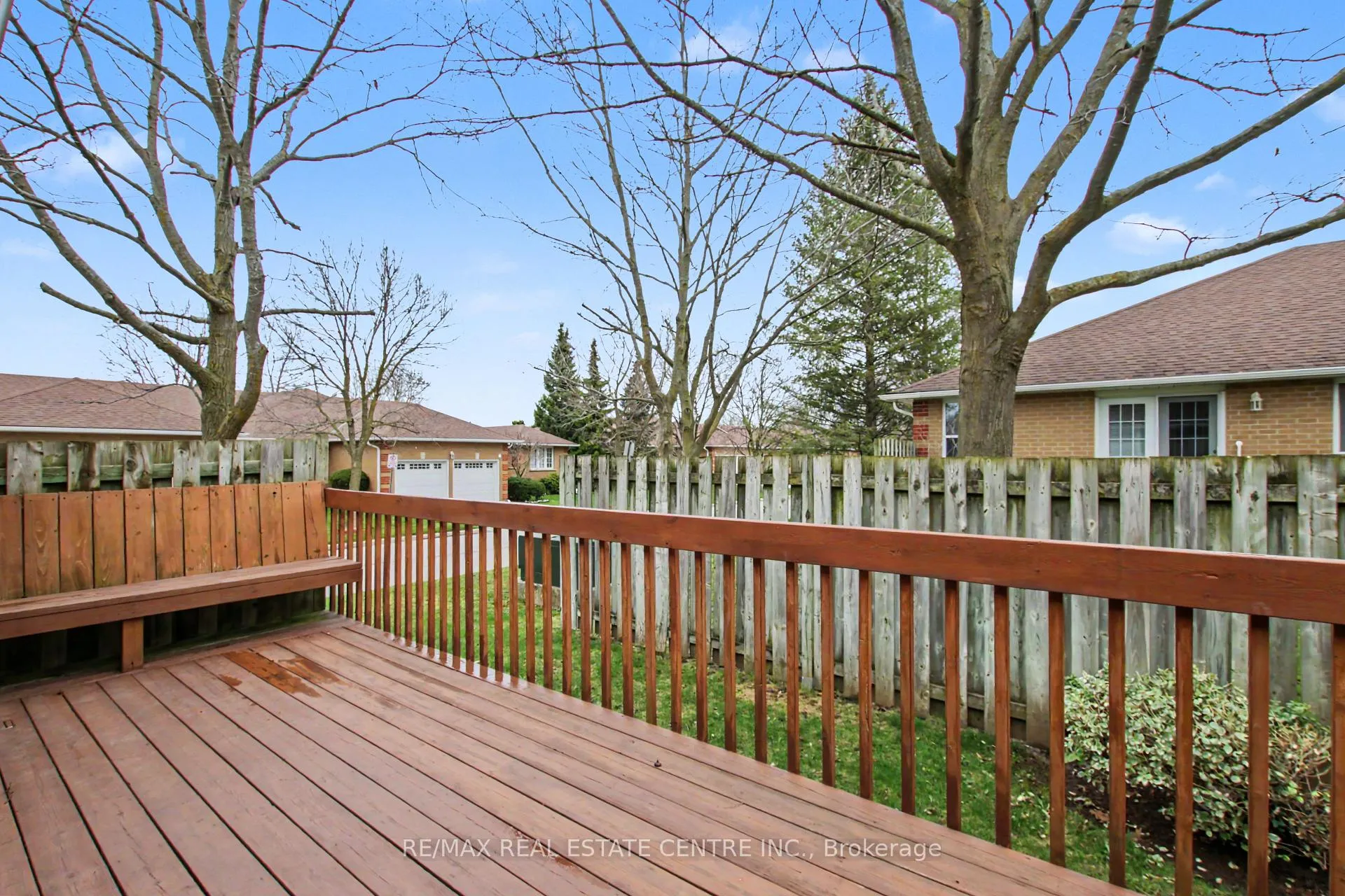 Photo 32 of 98 Beasley Crescent, Cambridge — HOMEH