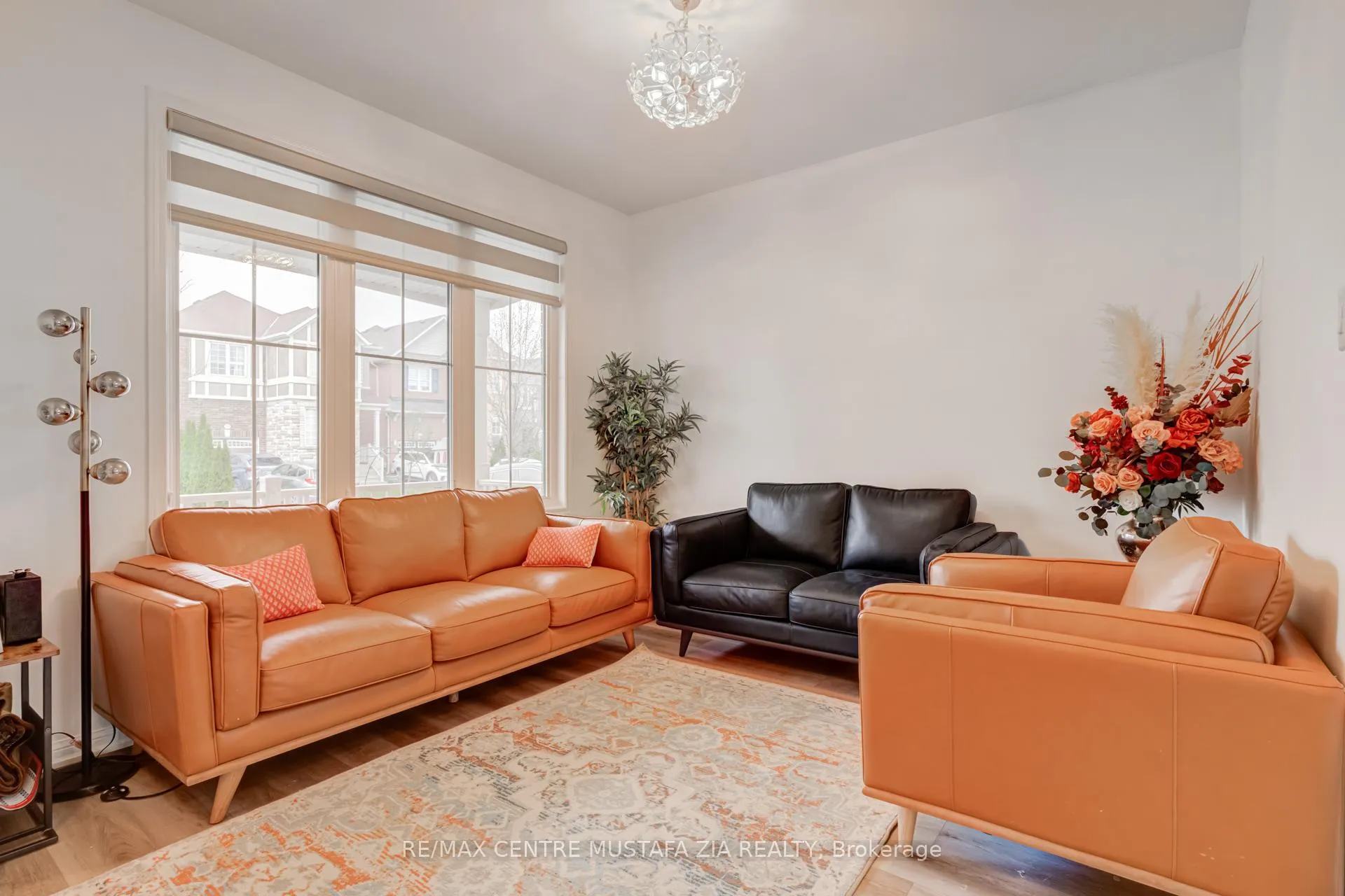 Photo 5 of 321 Gleave Terrace, Milton, Harrison — HOMEH