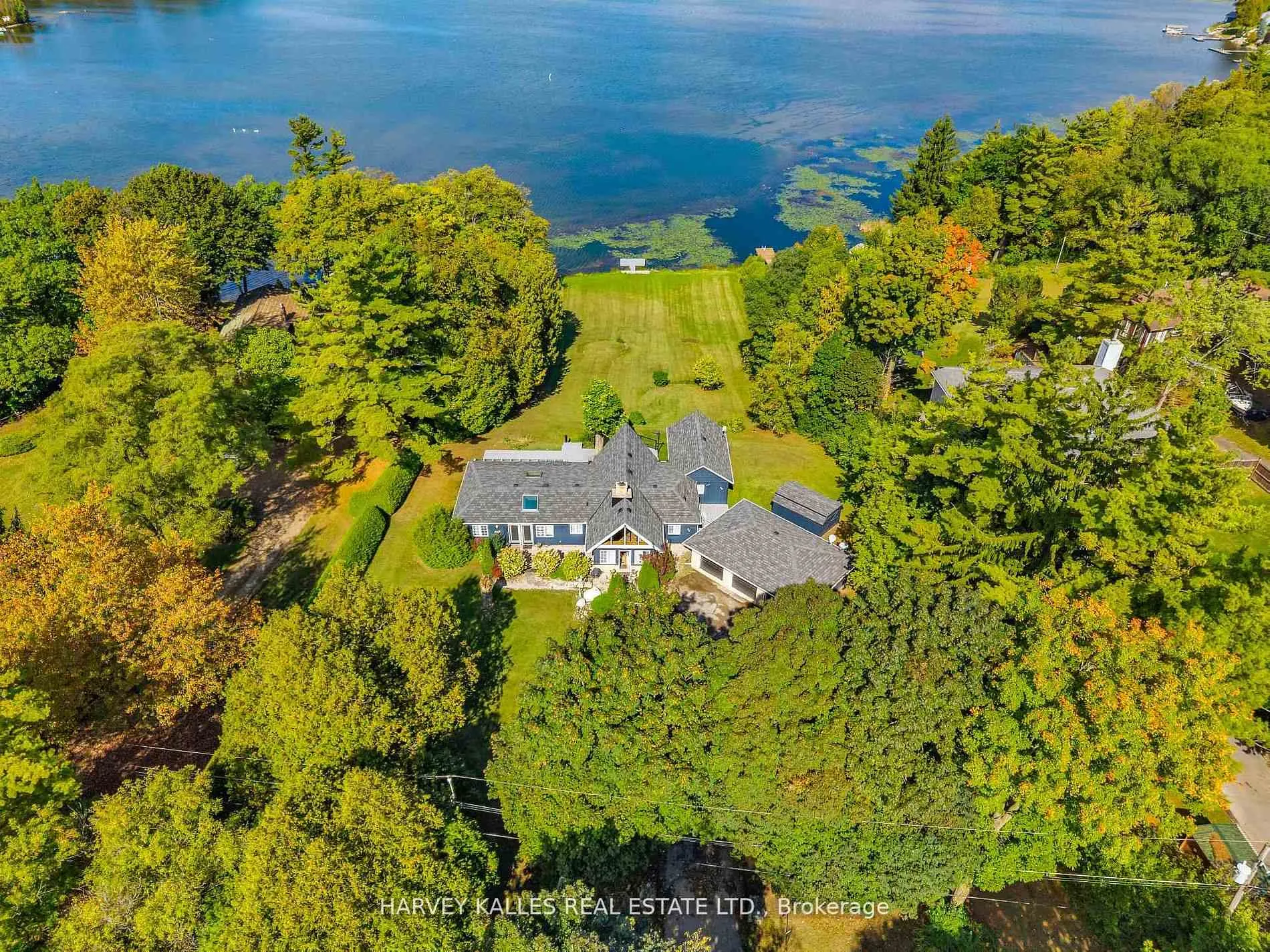 Photo 2 of 8 Oak Drive, Puslinch, Puslinch Lake Settlement Areas — HOMEH